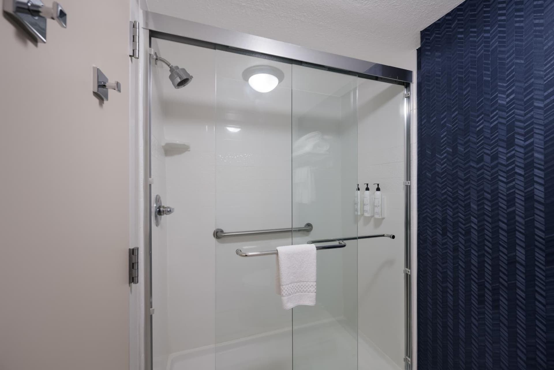Fairfield Inn by Marriott Amesbury gallery photo in Amesbury — image 11