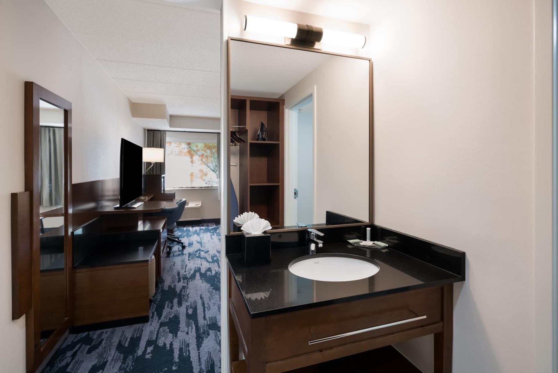 Fairfield Inn by Marriott Amesbury gallery photo in Amesbury — image 9