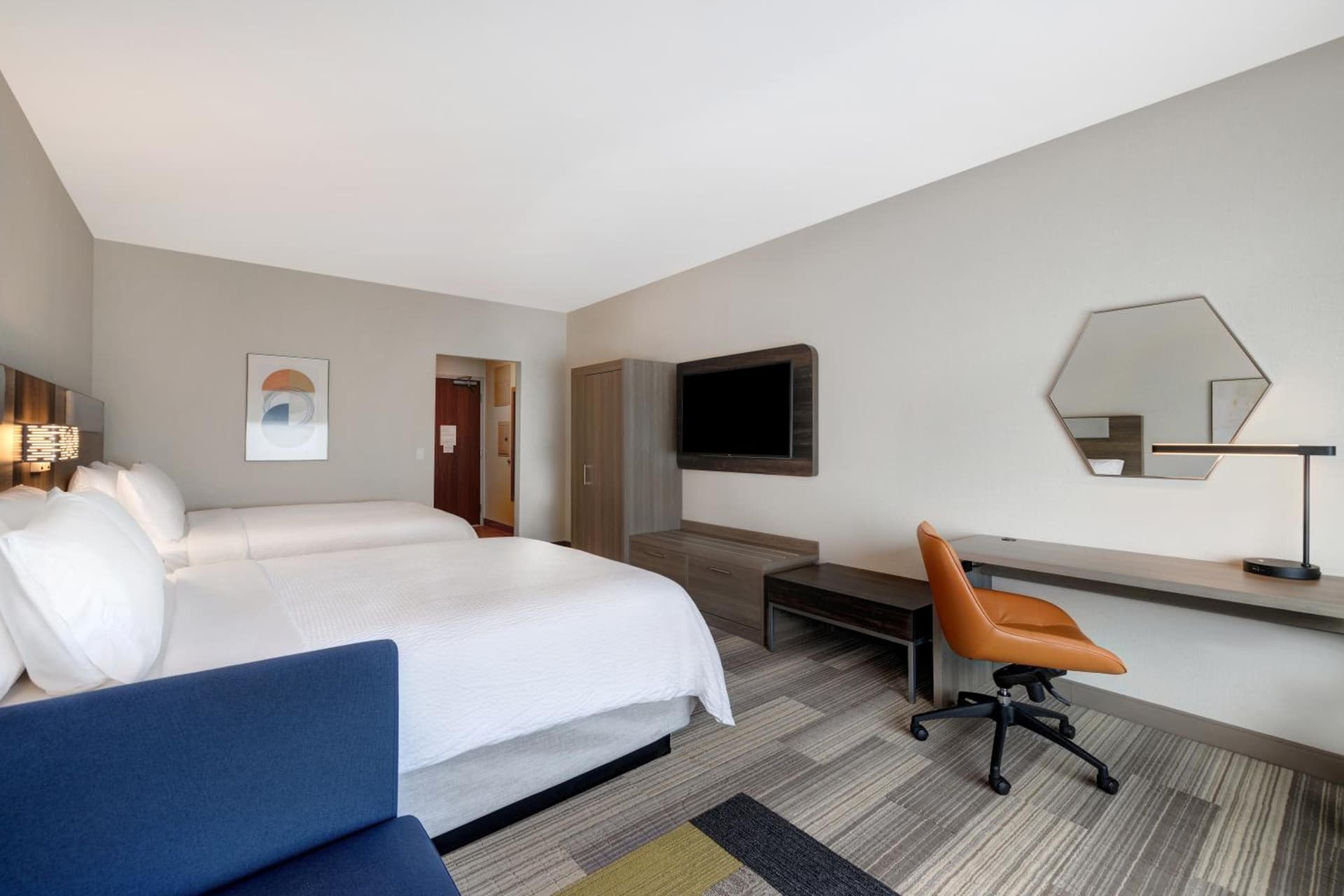 Holiday Inn Express & Suites - Glendale Downtown gallery photo in Glendale, CA — image 53
