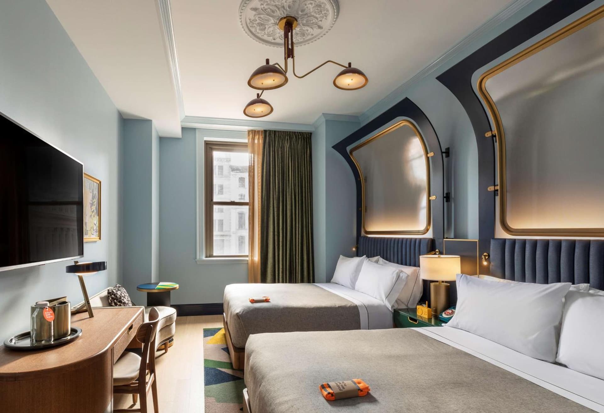 Canopy By Hilton Philadelphia Center City interior in Philadelphia, PA — gallery photo 2