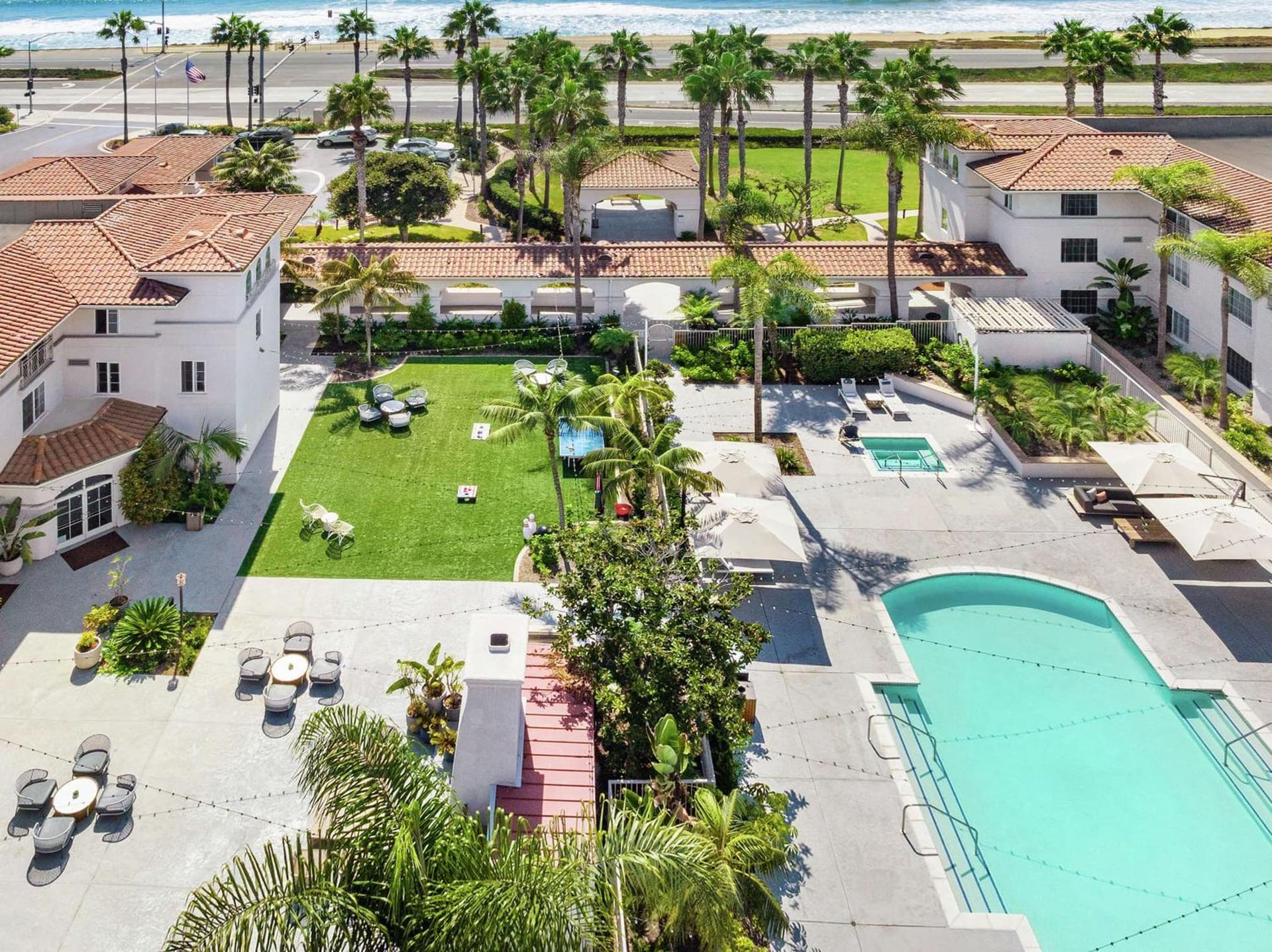 Hilton Garden Inn Carlsbad Beach property views in Carlsbad, CA — gallery photo 3