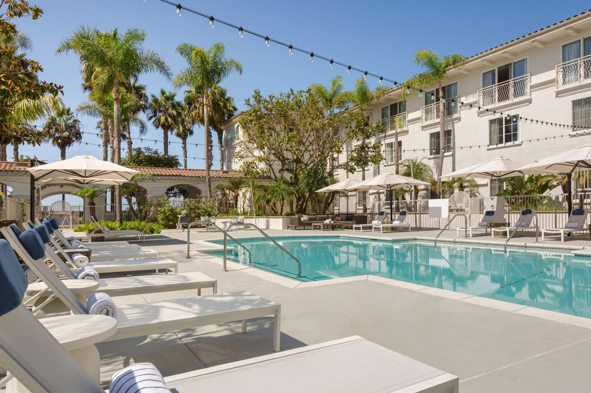 Hilton Garden Inn Carlsbad Beach gallery photo in Carlsbad, CA — image 60