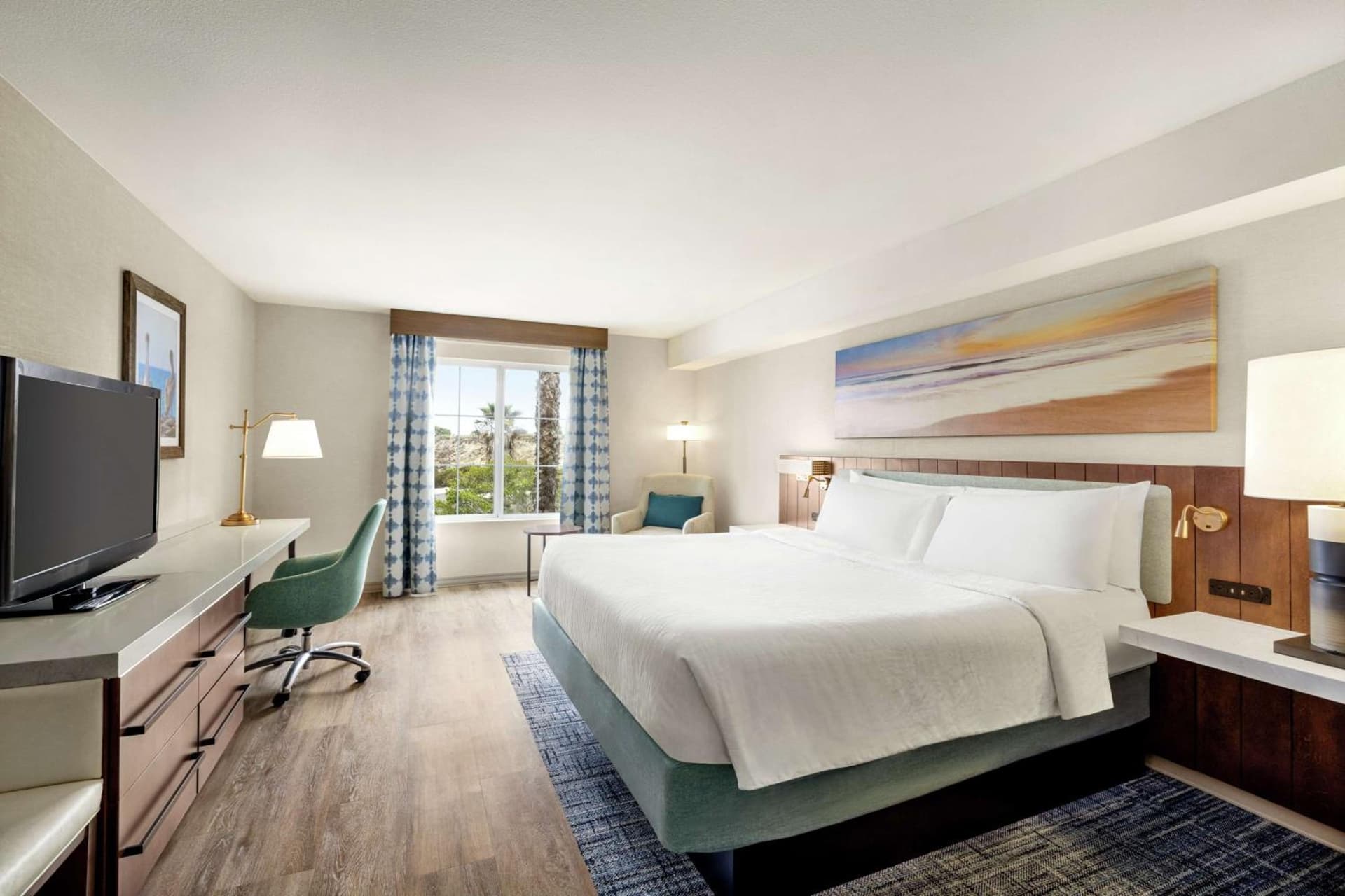 Hilton Garden Inn Carlsbad Beach gallery photo in Carlsbad, CA — image 7