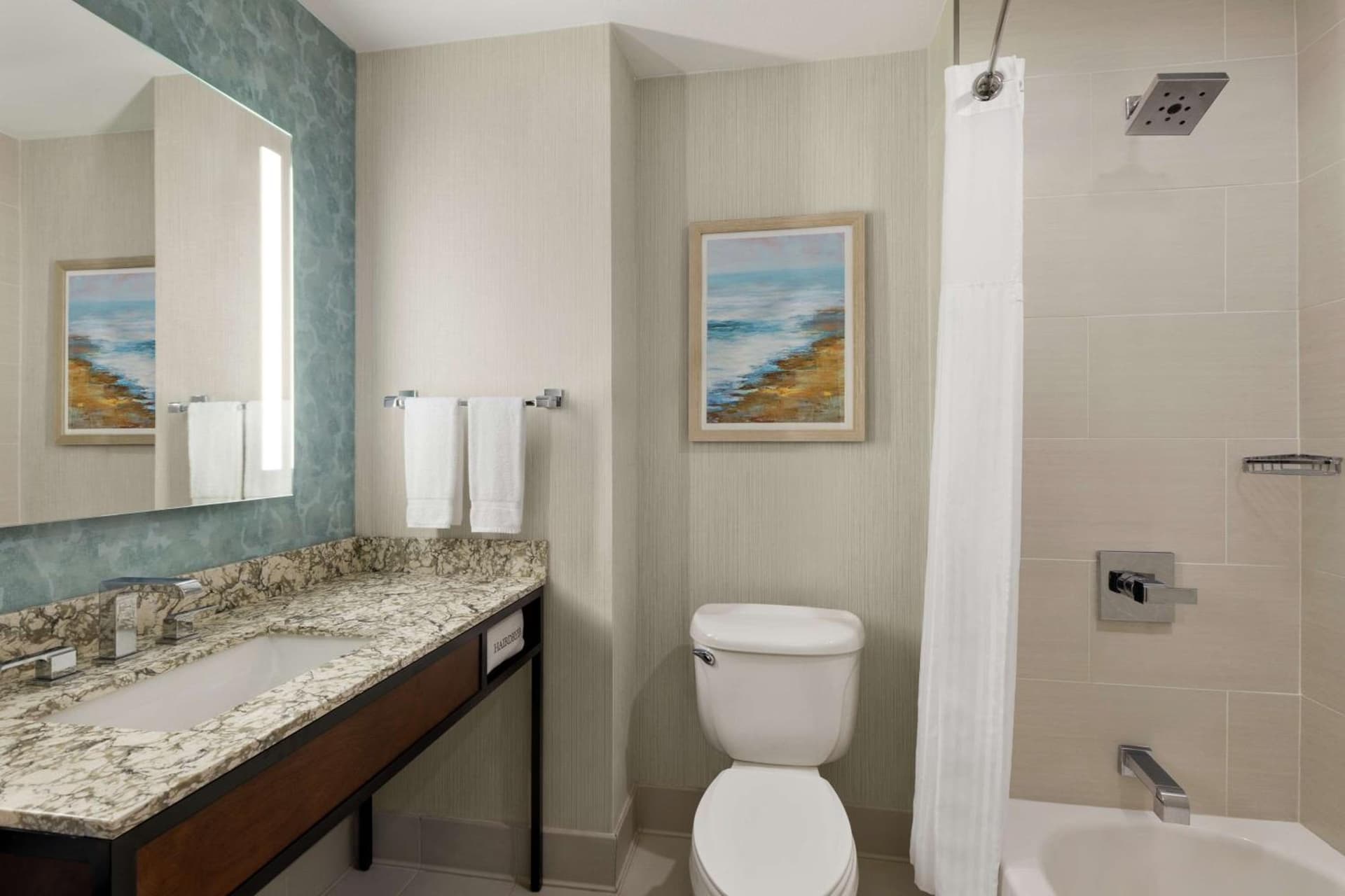 Hilton Garden Inn Carlsbad Beach gallery photo in Carlsbad, CA — image 31