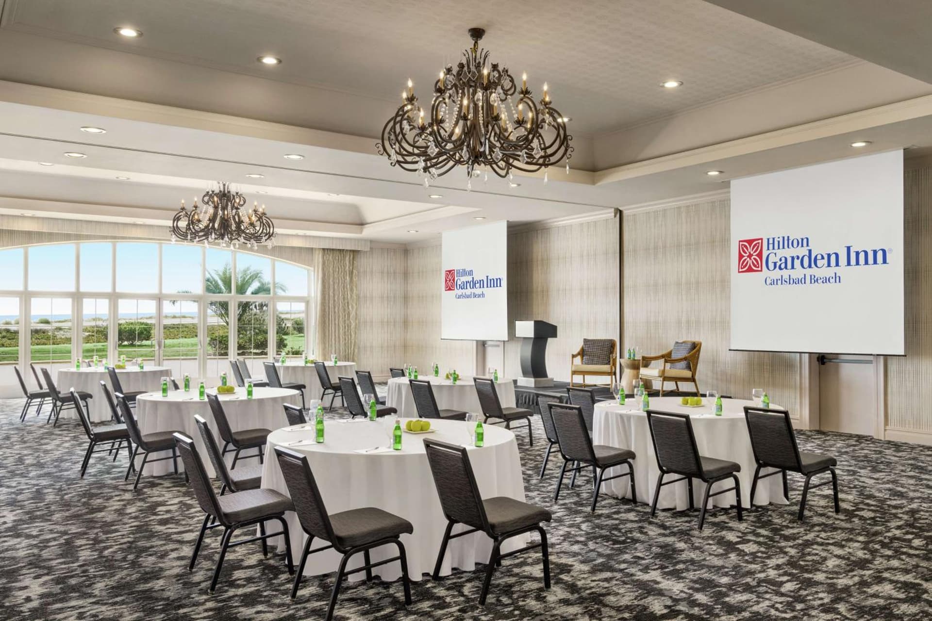 Hilton Garden Inn Carlsbad Beach gallery photo in Carlsbad, CA — image 19