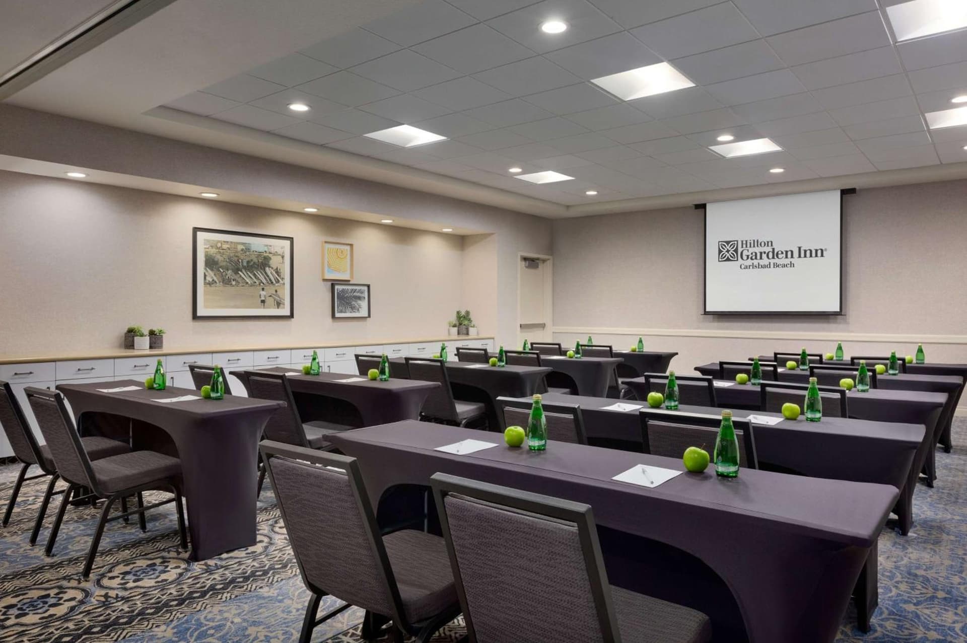 Hilton Garden Inn Carlsbad Beach gallery photo in Carlsbad, CA — image 10