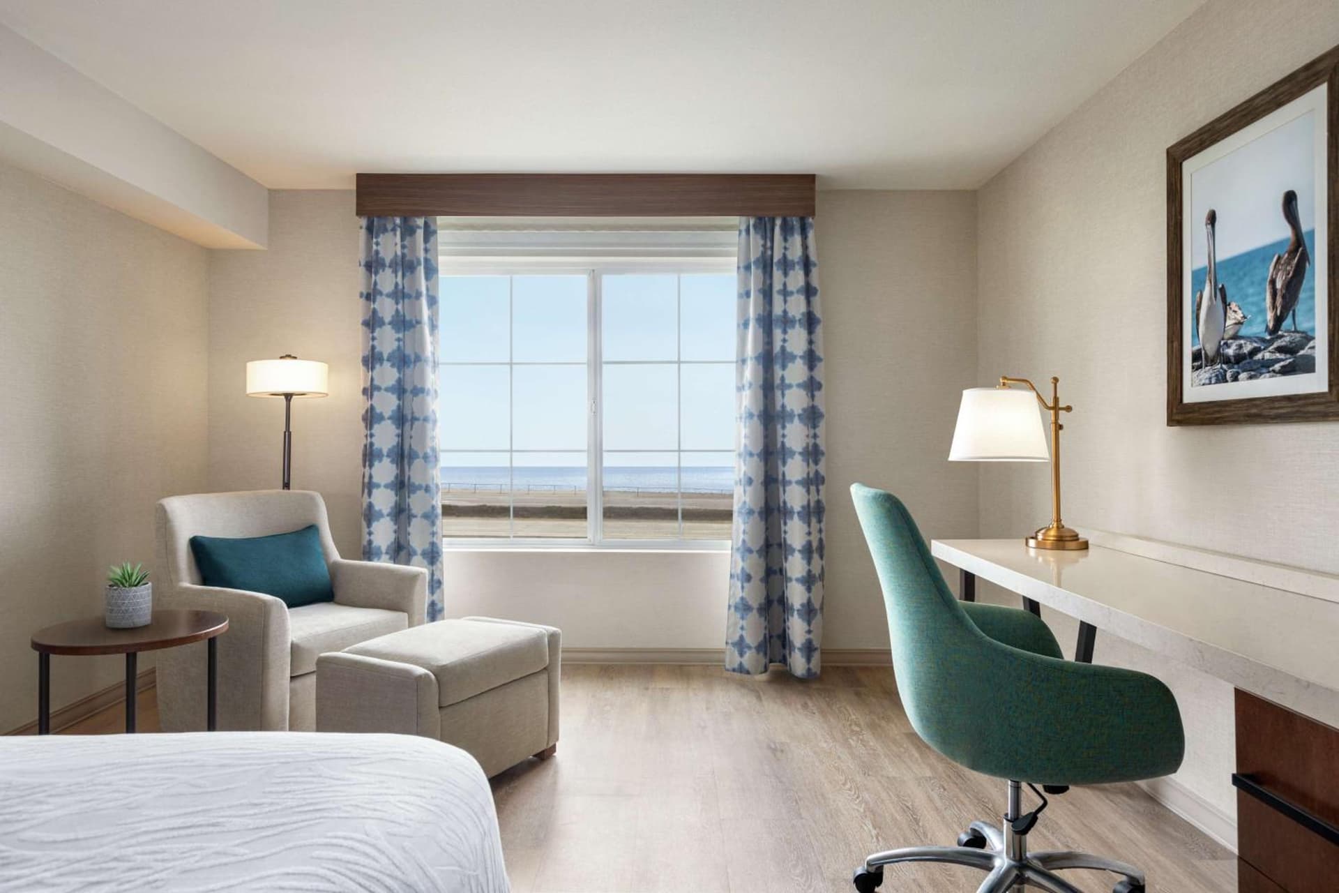Hilton Garden Inn Carlsbad Beach gallery photo in Carlsbad, CA — image 24