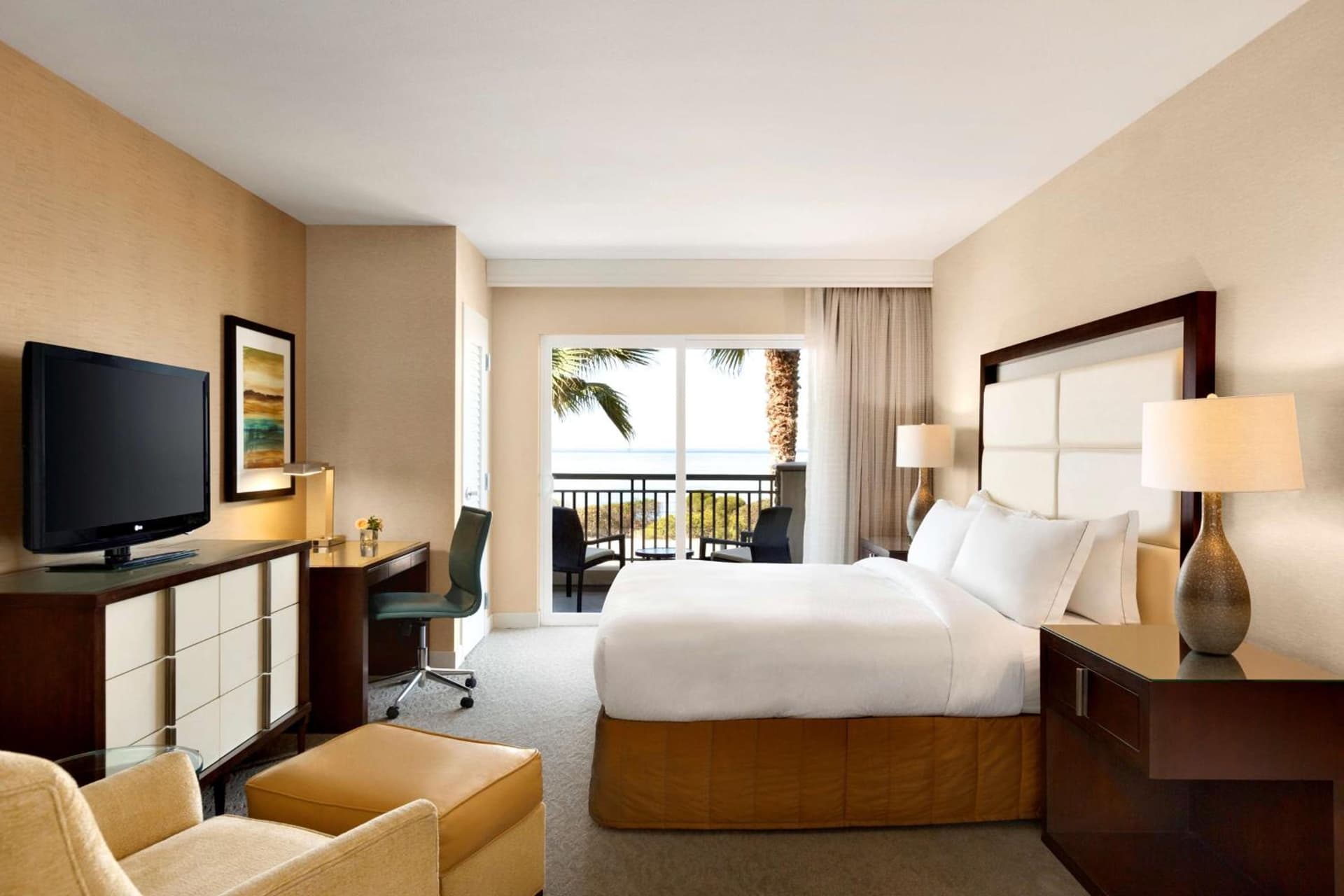 Cape Rey Carlsbad Beach, A Hilton Resort & Spa gallery photo in Carlsbad, CA — image 31