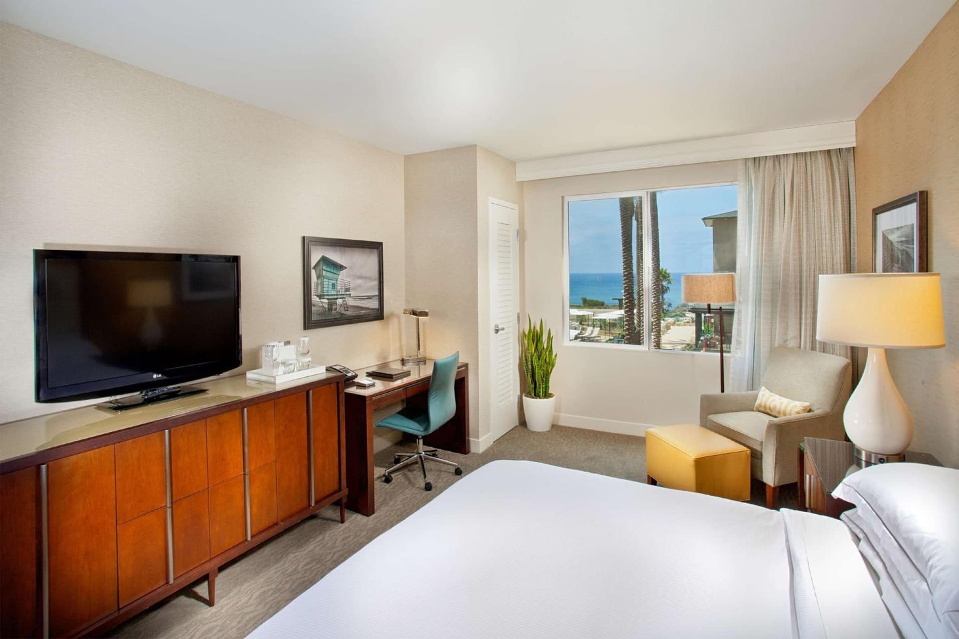 Cape Rey Carlsbad Beach, A Hilton Resort & Spa gallery photo in Carlsbad, CA — image 79