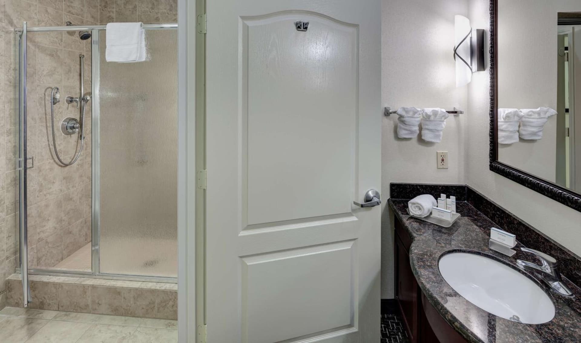 Homewood Suites by Hilton Agoura Hills gallery photo in Agoura Hills, CA — image 21