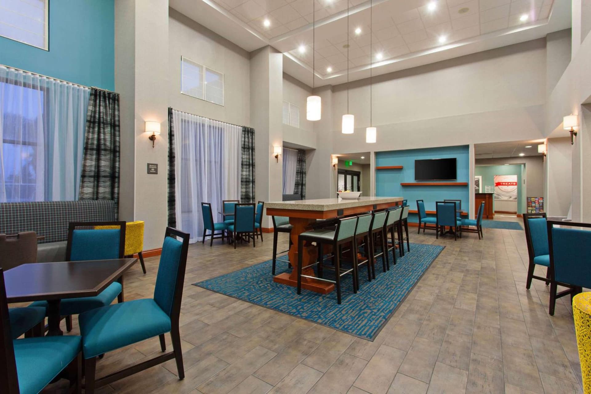 Hampton Inn & Suites Clovis Airport North gallery photo in Clovis, CA — image 33