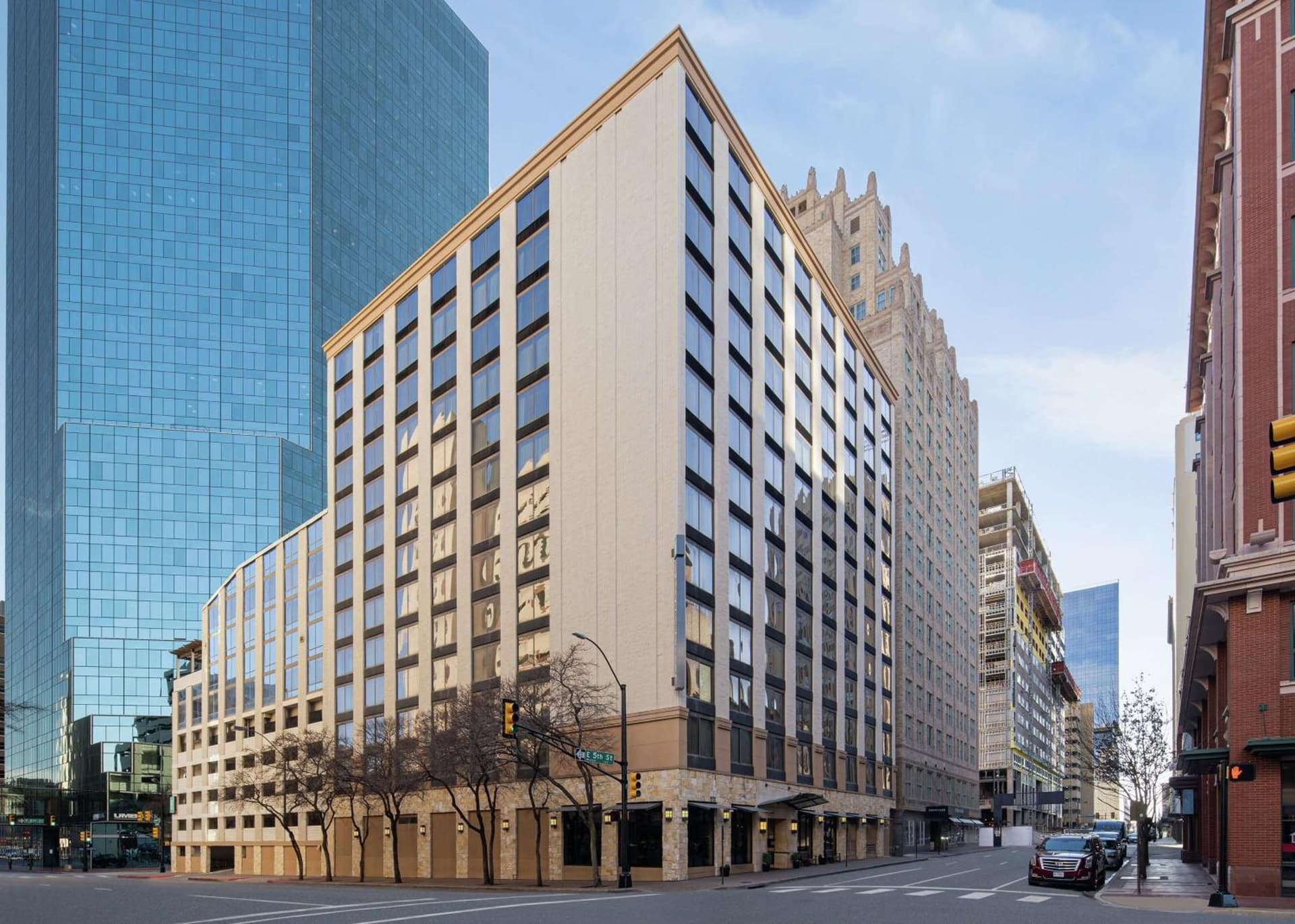 Embassy Suites by Hilton Fort Worth Downtown interior in Fort Worth, TX — gallery photo 2