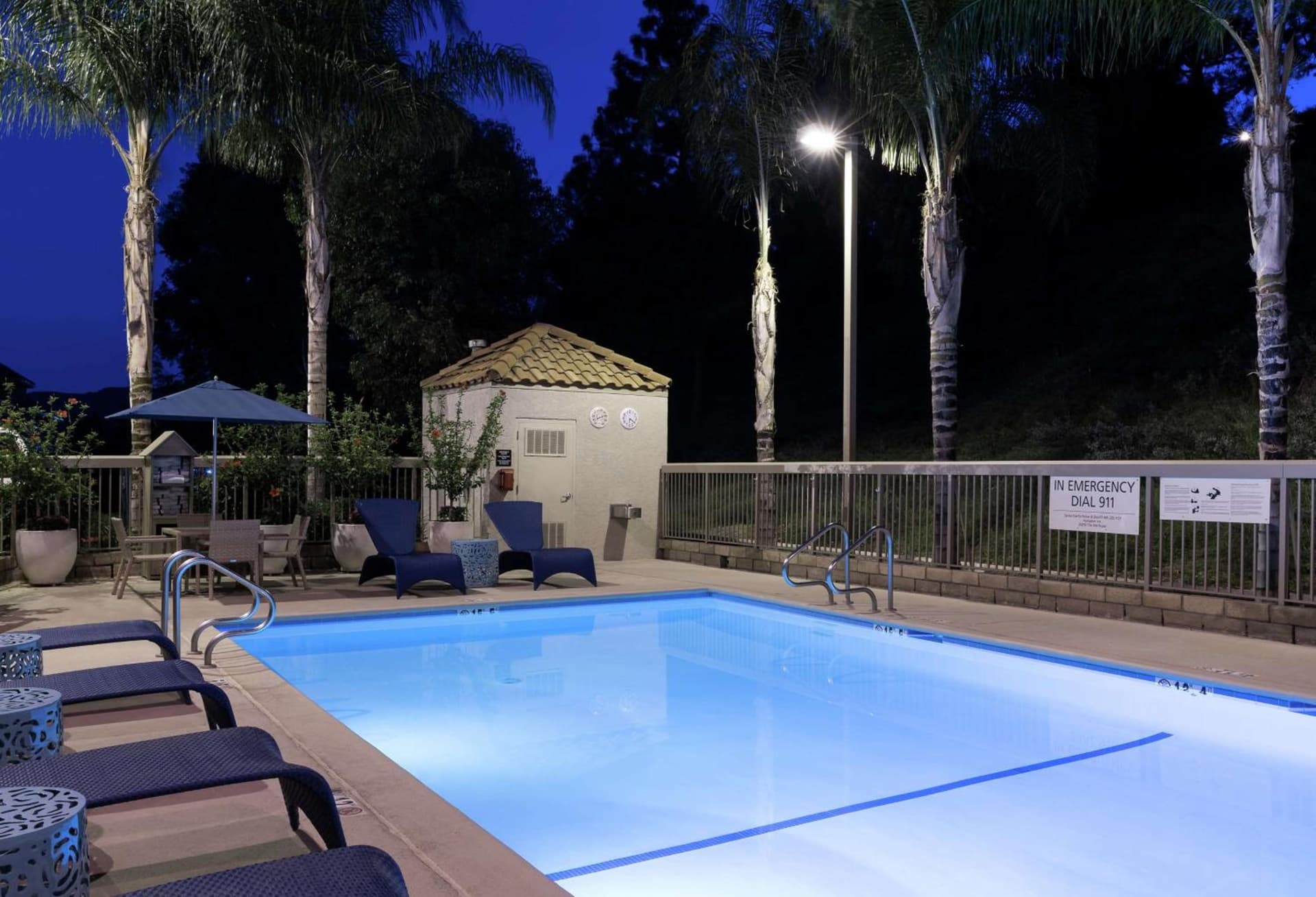 Hampton Inn Los Angeles Santa Clarita interior in Santa Clarita, CA — gallery photo 2