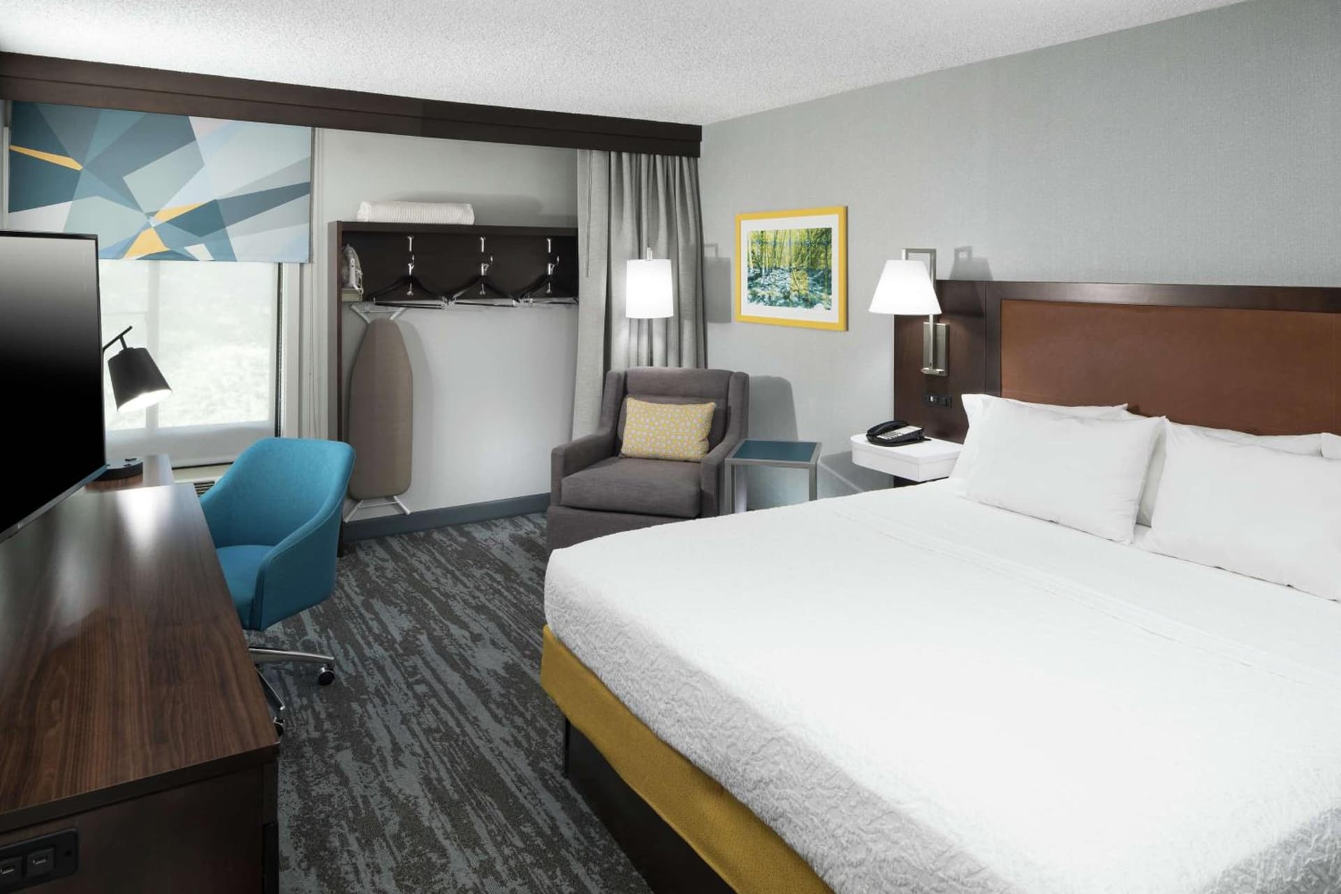 Hampton Inn Los Angeles Santa Clarita gallery photo in Santa Clarita, CA — image 5
