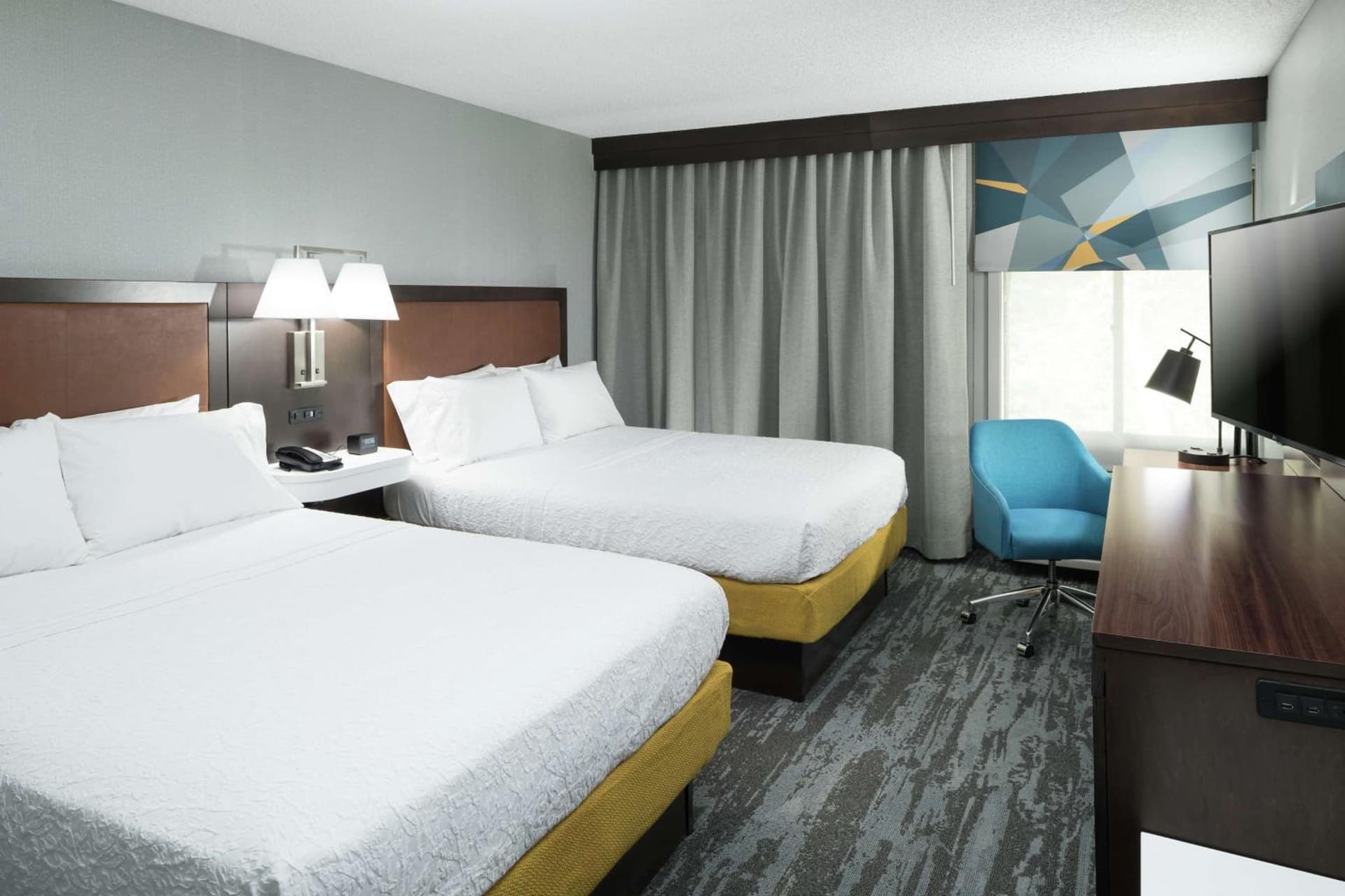 Hampton Inn Los Angeles Santa Clarita gallery photo in Santa Clarita, CA — image 8