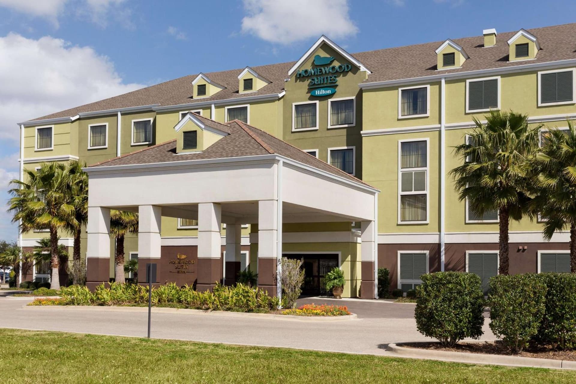 Homewood Suites Lafayette-Airport featured exterior or lobby in Lafayette, LA — similar hotel