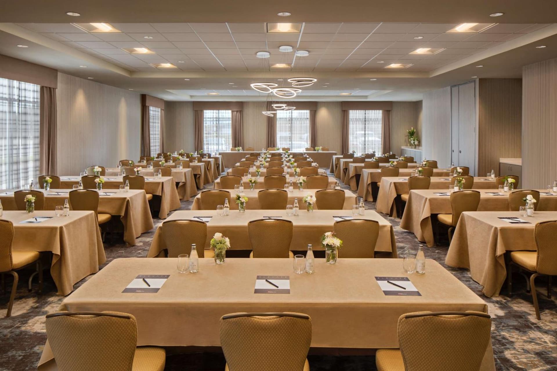 Hilton Garden Inn Lubbock interior in Lubbock, TX — gallery photo 2