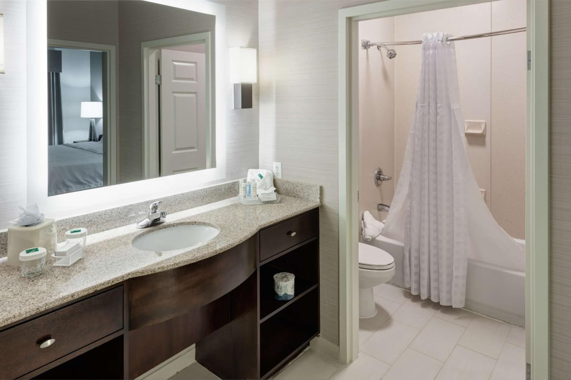 Homewood Suites by Hilton Mahwah gallery photo in Mahwah, NJ — image 9