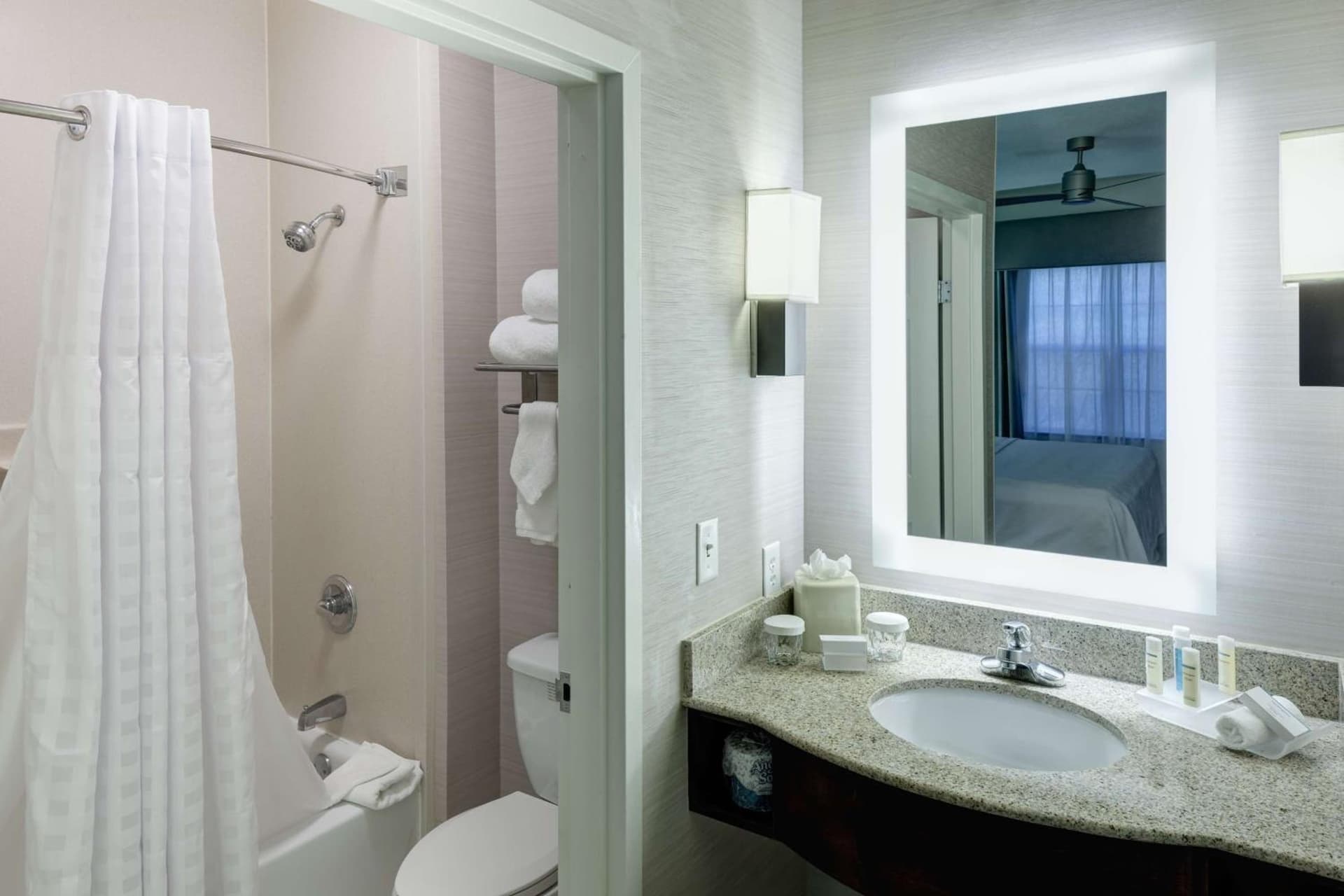 Homewood Suites by Hilton Mahwah gallery photo in Mahwah, NJ — image 11