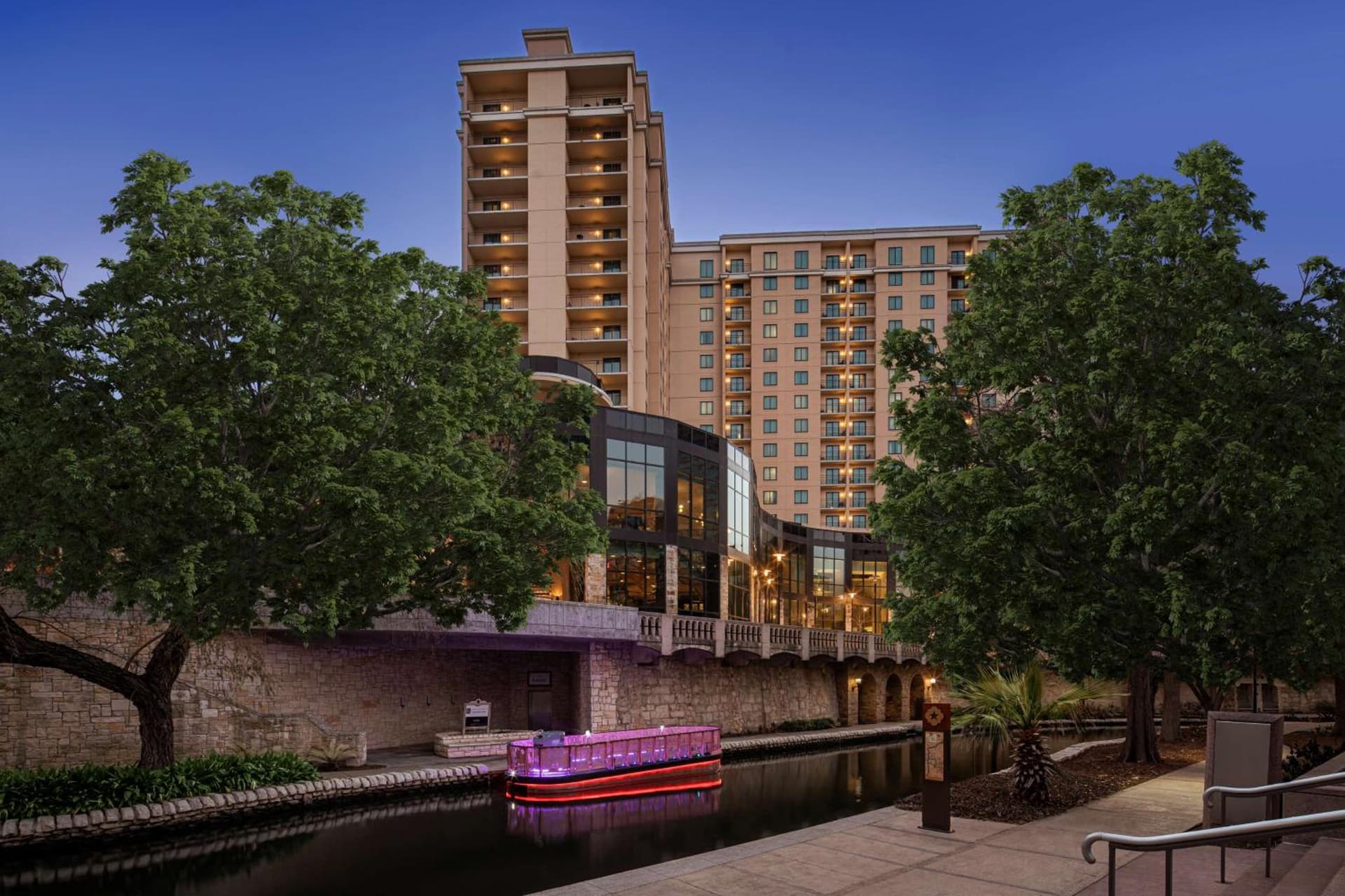 Embassy Suites San Antonio Riverwalk-Downtown exterior or lobby in San Antonio, TX — main listing photo