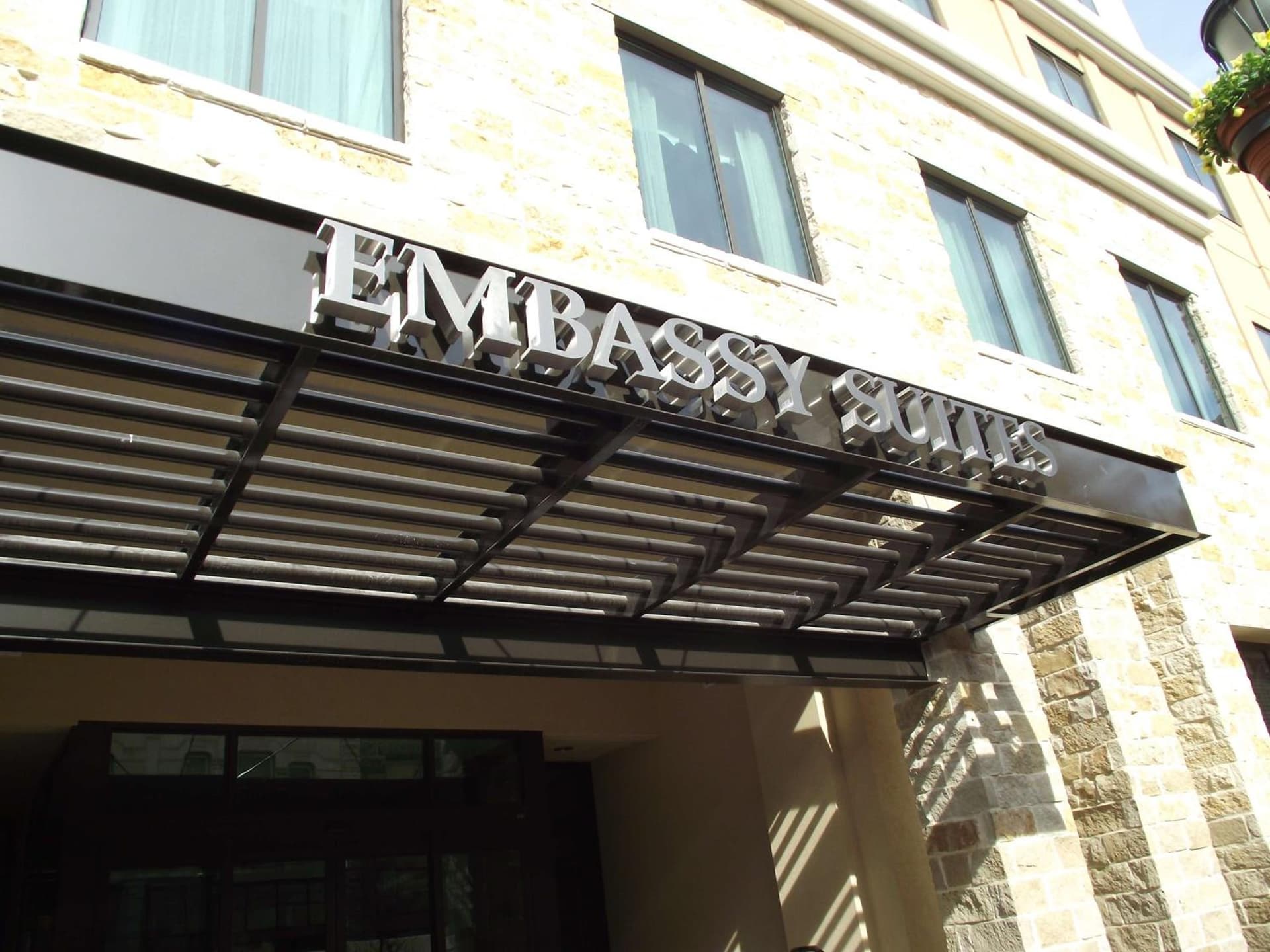 Embassy Suites San Antonio Riverwalk-Downtown property views in San Antonio, TX — gallery photo 3