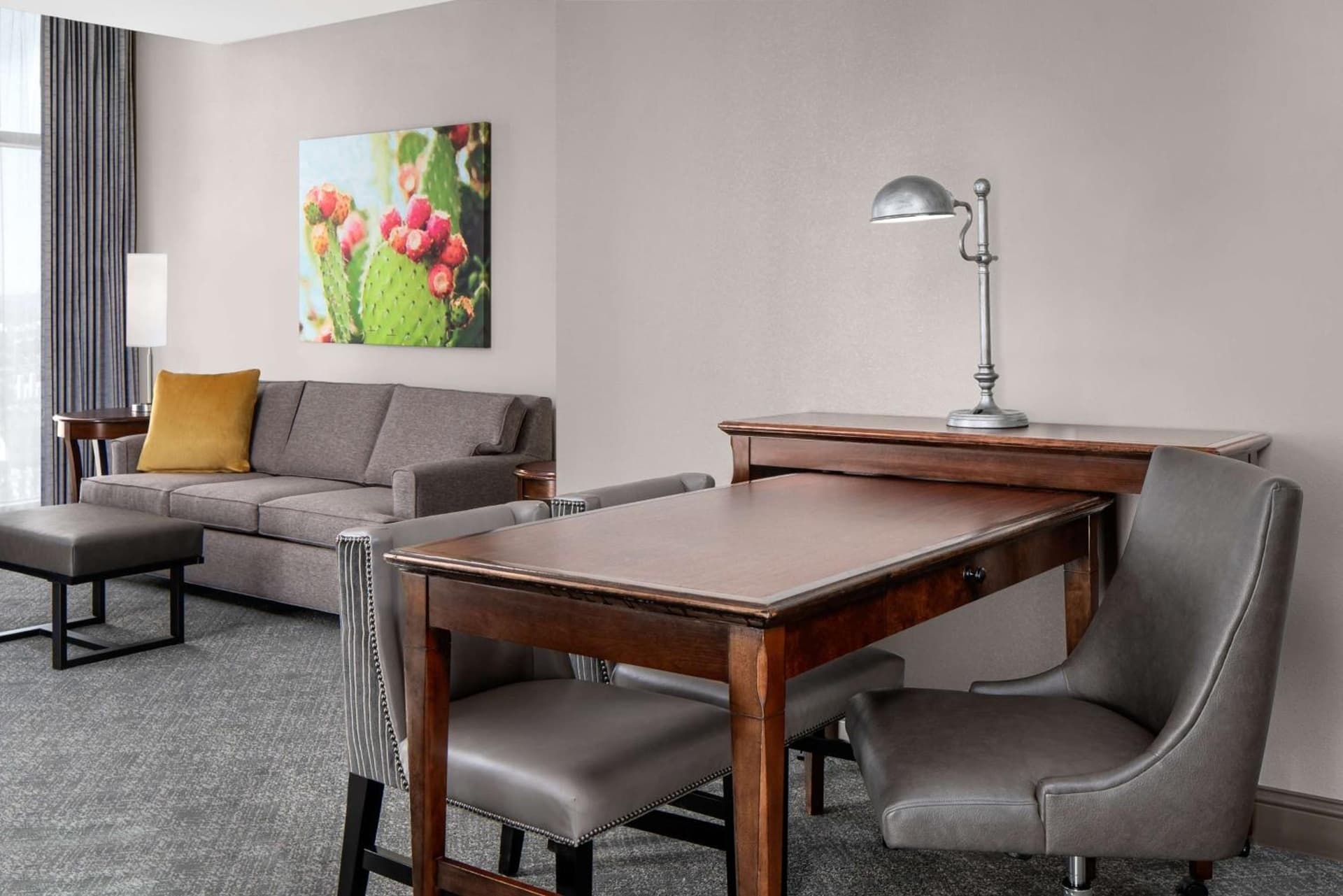 Embassy Suites San Antonio Riverwalk-Downtown gallery photo in San Antonio, TX — image 17