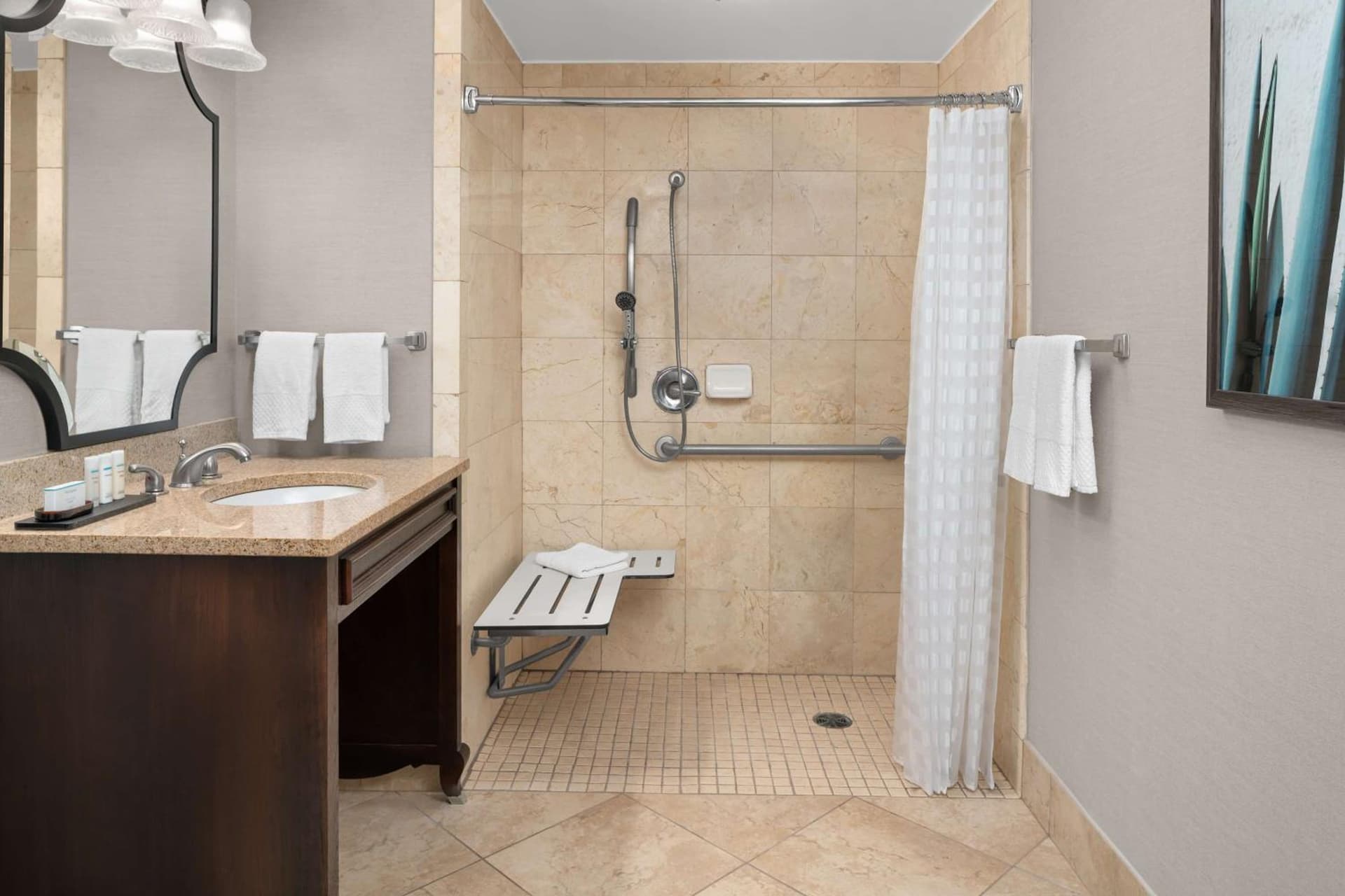 Embassy Suites San Antonio Riverwalk-Downtown gallery photo in San Antonio, TX — image 4
