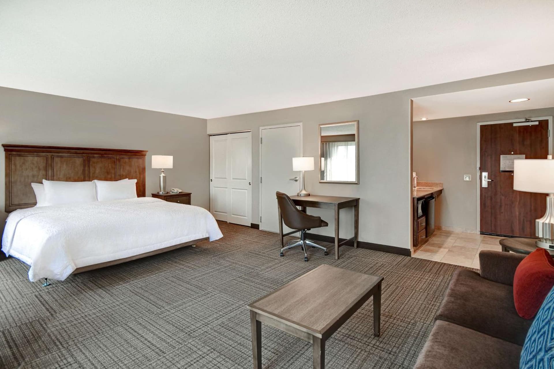 Hampton Inn & Suites Alexandria Old Town Area South gallery photo in Alexandria, VA — image 39