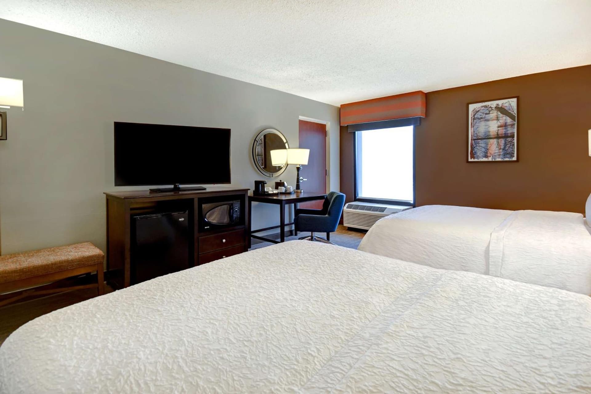 Hampton Inn & Suites Alexandria Old Town Area South gallery photo in Alexandria, VA — image 50