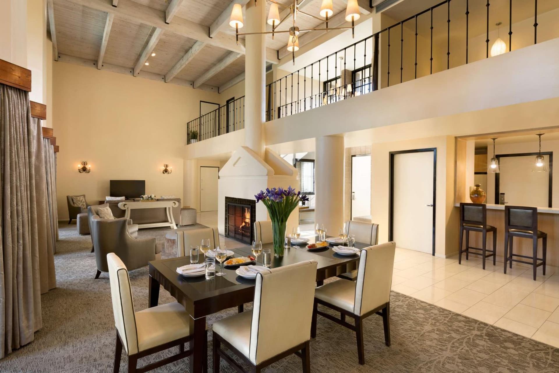 DoubleTree by Hilton Paradise Valley Resort Scottsdale gallery photo in Scottsdale, AZ — image 54