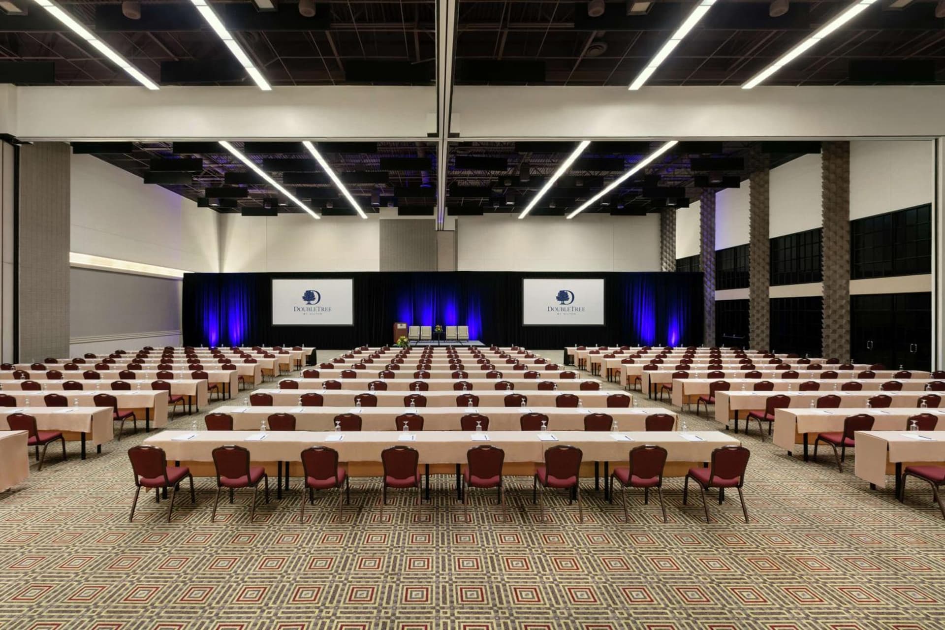 DoubleTree by Hilton Paradise Valley Resort Scottsdale gallery photo in Scottsdale, AZ — image 92