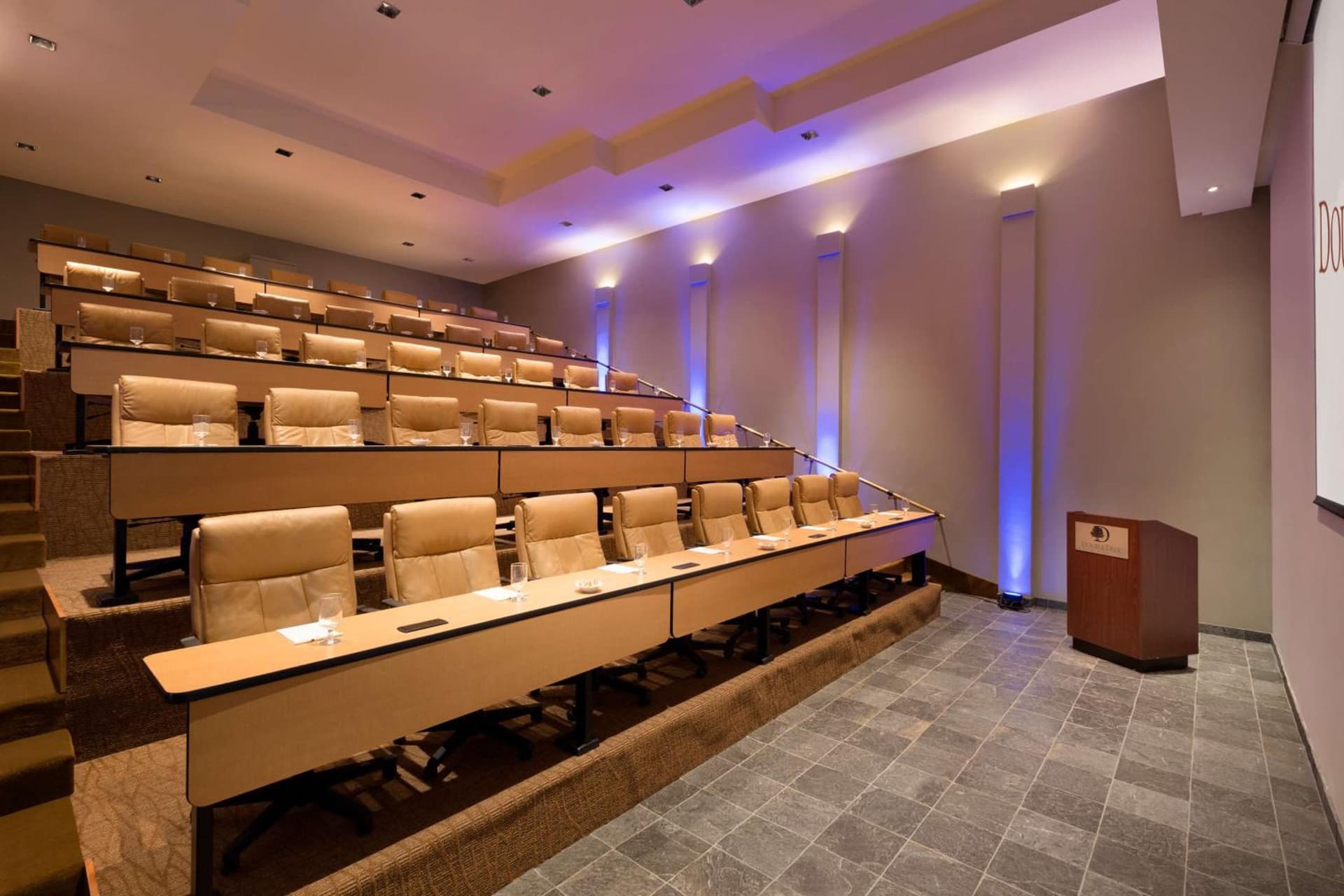 DoubleTree by Hilton Paradise Valley Resort Scottsdale gallery photo in Scottsdale, AZ — image 29