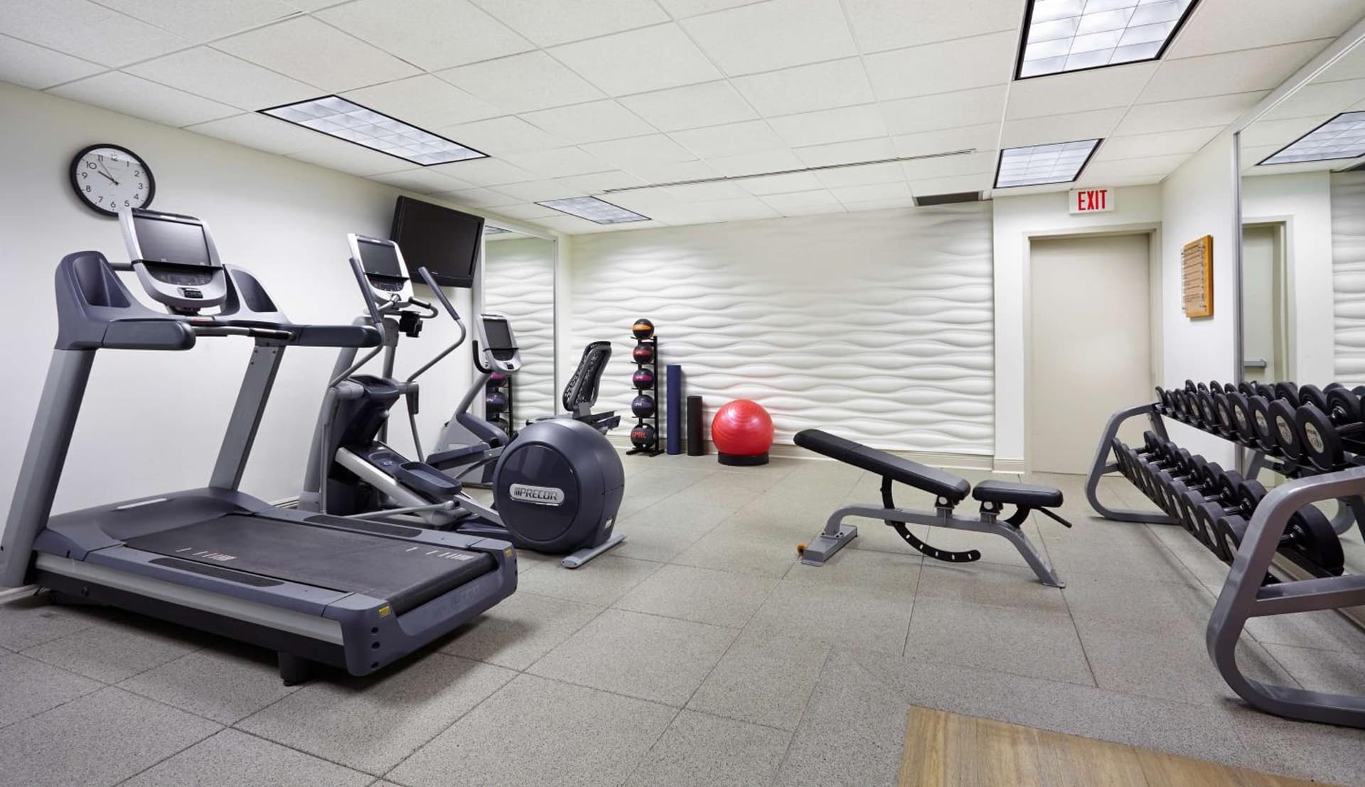 DoubleTree by Hilton New Orleans gallery photo in New Orleans, LA — image 22