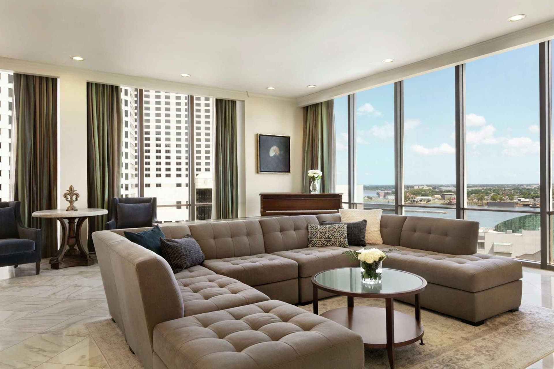 DoubleTree by Hilton New Orleans gallery photo in New Orleans, LA — image 9