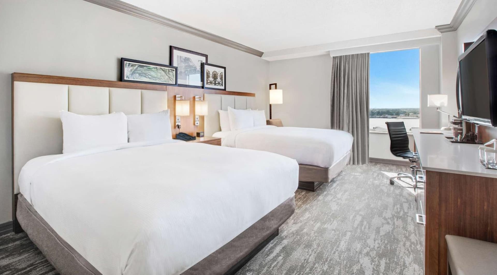 DoubleTree by Hilton New Orleans interior in New Orleans, LA — gallery photo 2
