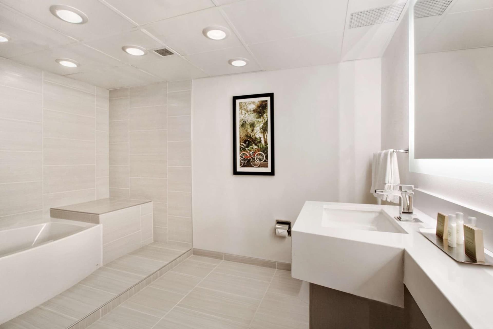 DoubleTree by Hilton New Orleans gallery photo in New Orleans, LA — image 20