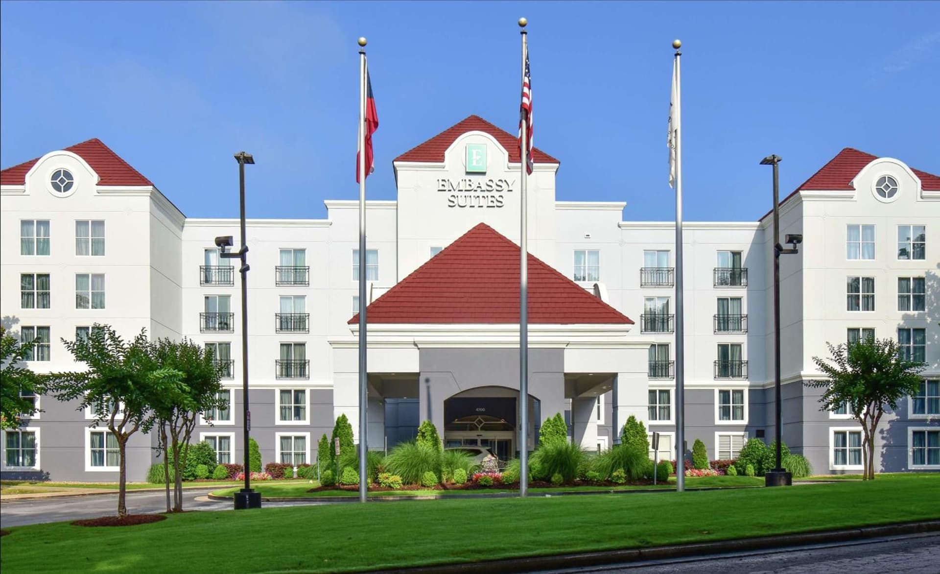 Embassy Suites by Hilton Atlanta Airport property views in Atlanta, GA — gallery photo 3