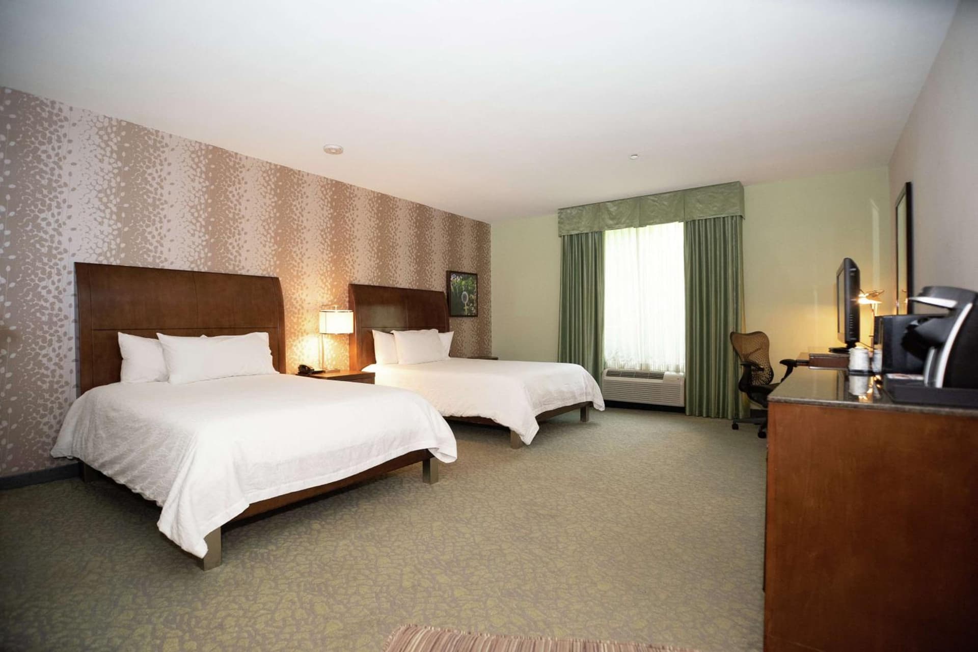 Hilton Garden Inn Covington/Mandeville gallery photo in Covington, LA — image 25