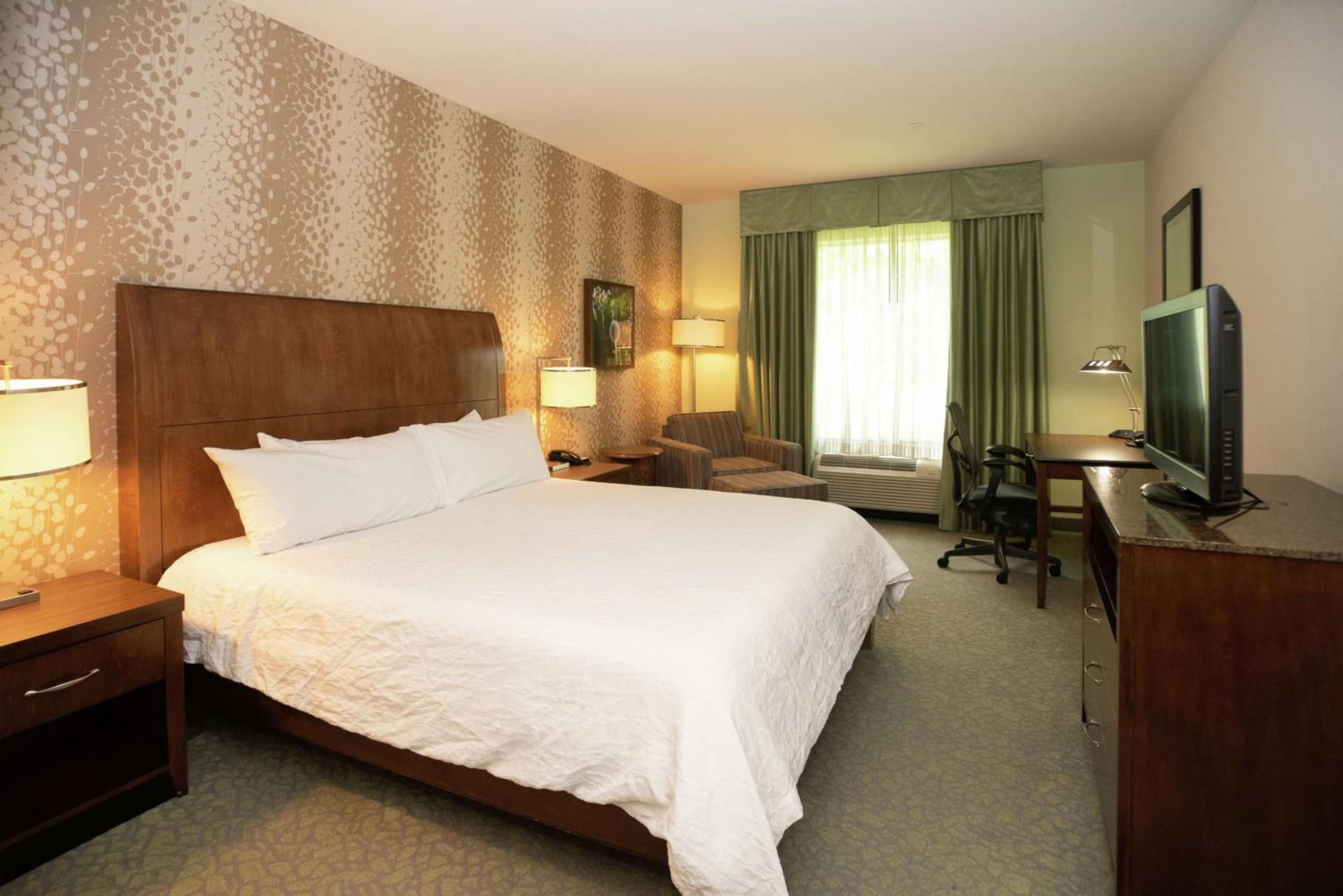 Hilton Garden Inn Covington/Mandeville gallery photo in Covington, LA — image 23
