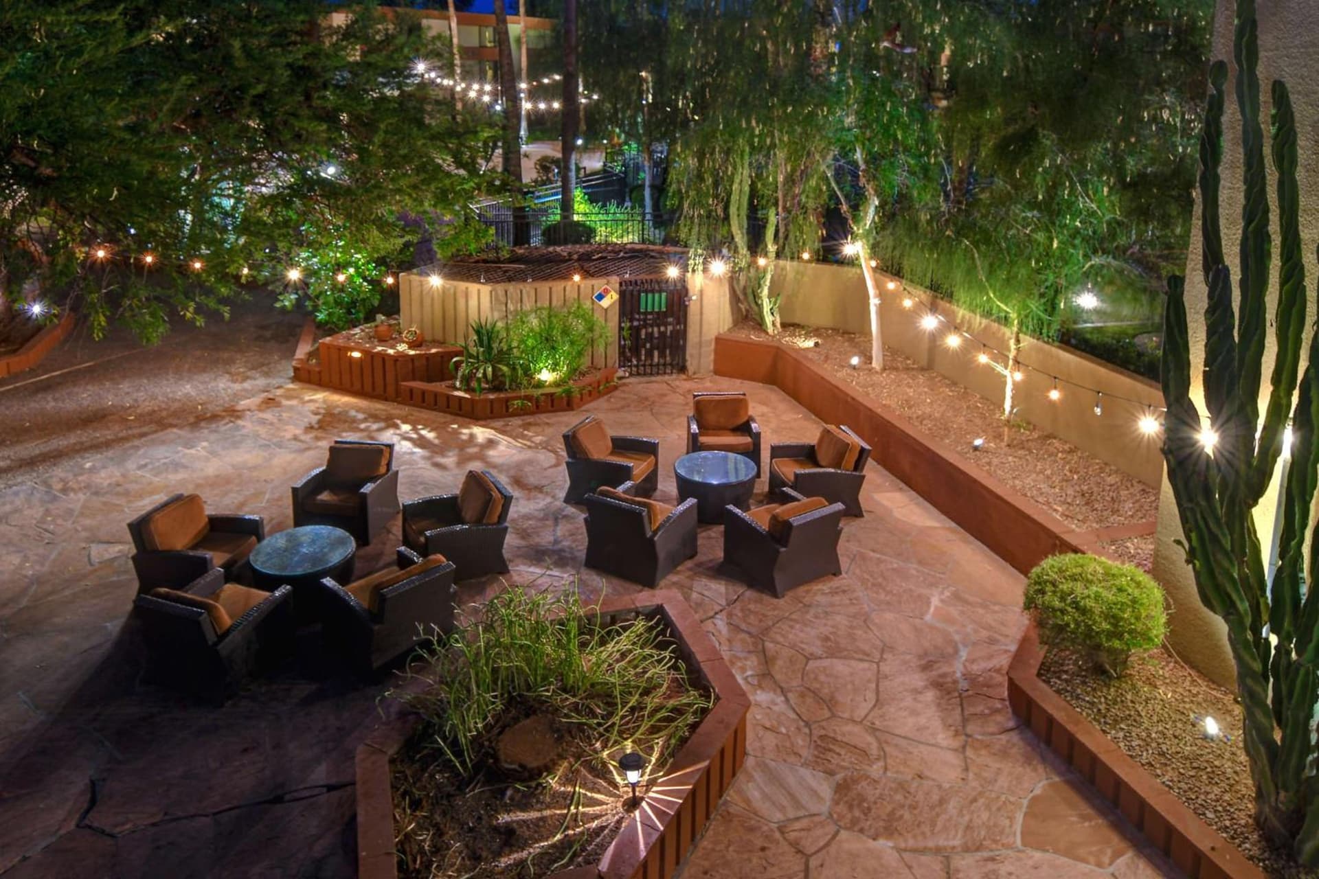 DoubleTree by Hilton Phoenix- Tempe gallery photo in Tempe, AZ — image 6