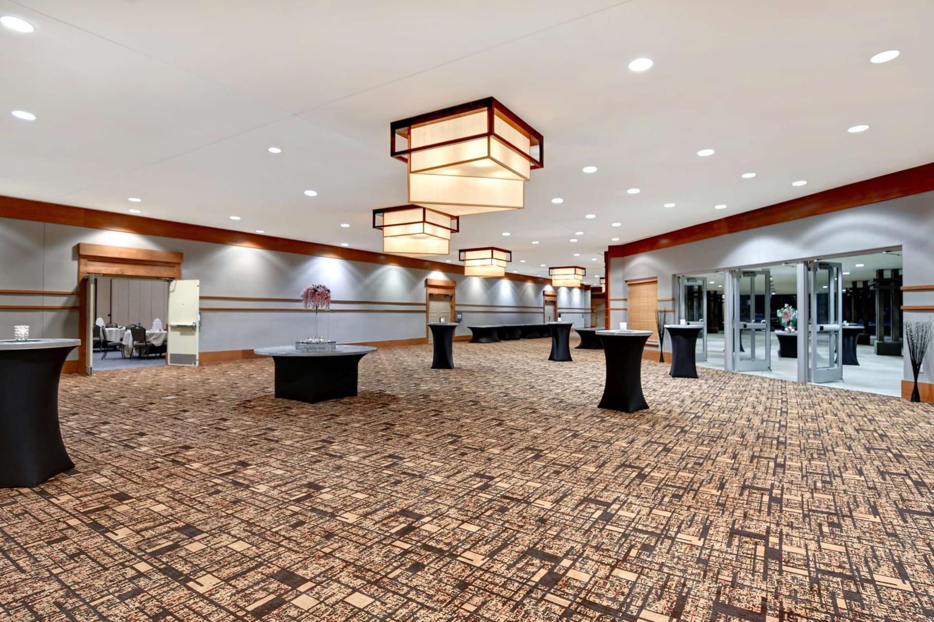 DoubleTree by Hilton Phoenix- Tempe gallery photo in Tempe, AZ — image 34