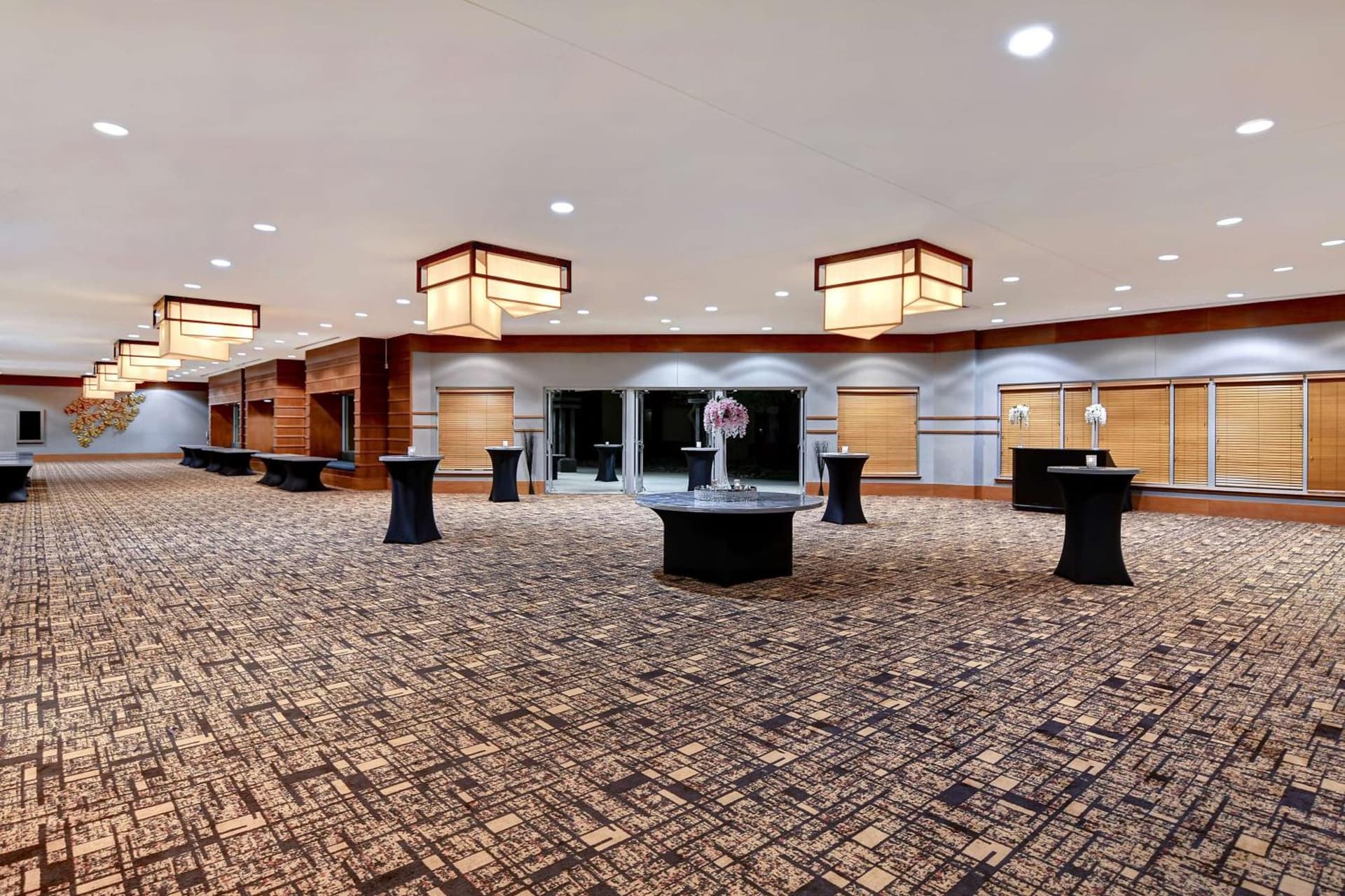DoubleTree by Hilton Phoenix- Tempe gallery photo in Tempe, AZ — image 33