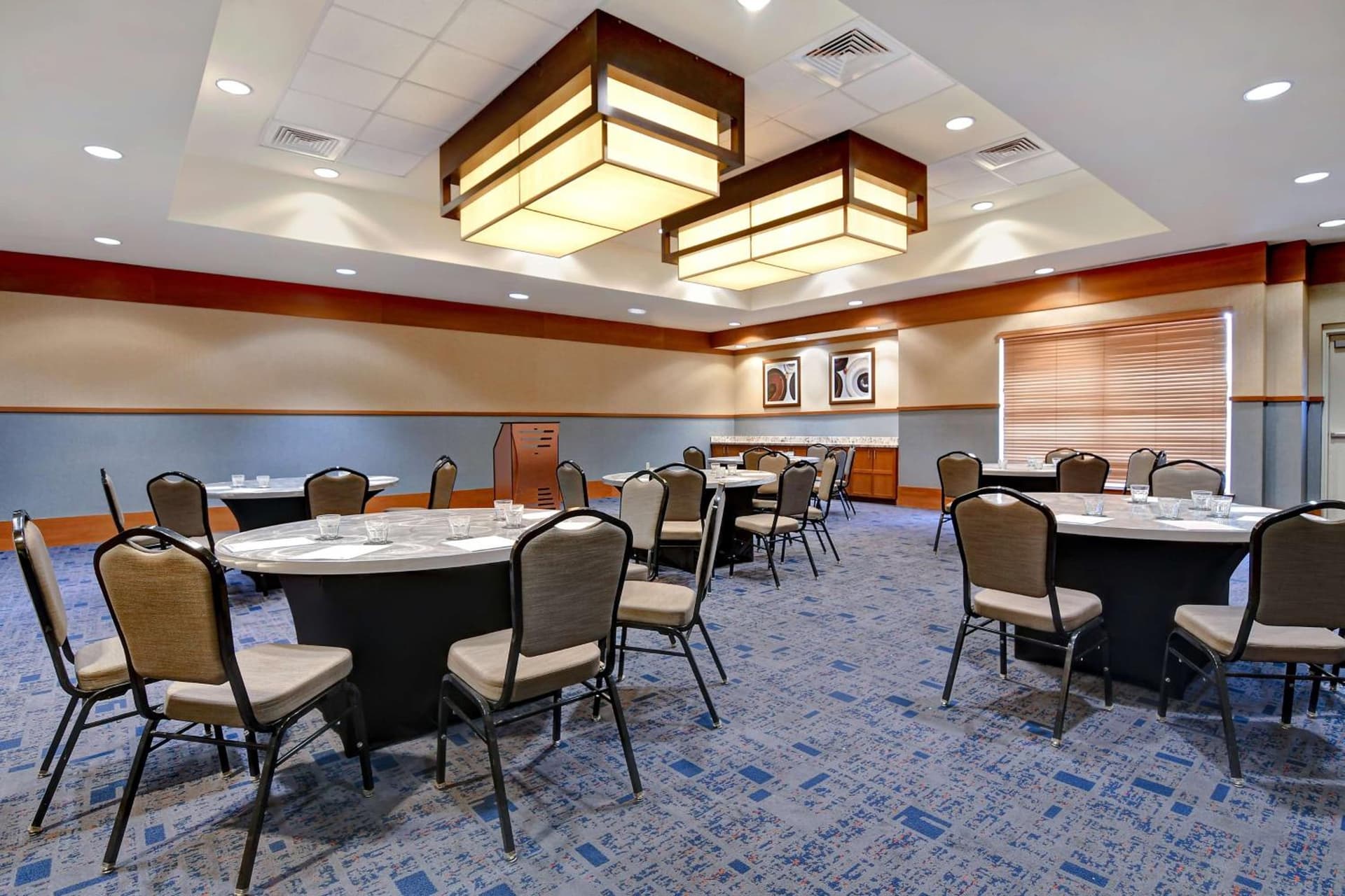 DoubleTree by Hilton Phoenix- Tempe gallery photo in Tempe, AZ — image 41