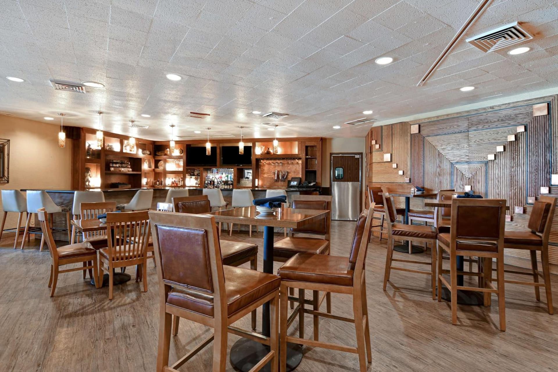 DoubleTree by Hilton Phoenix- Tempe gallery photo in Tempe, AZ — image 20