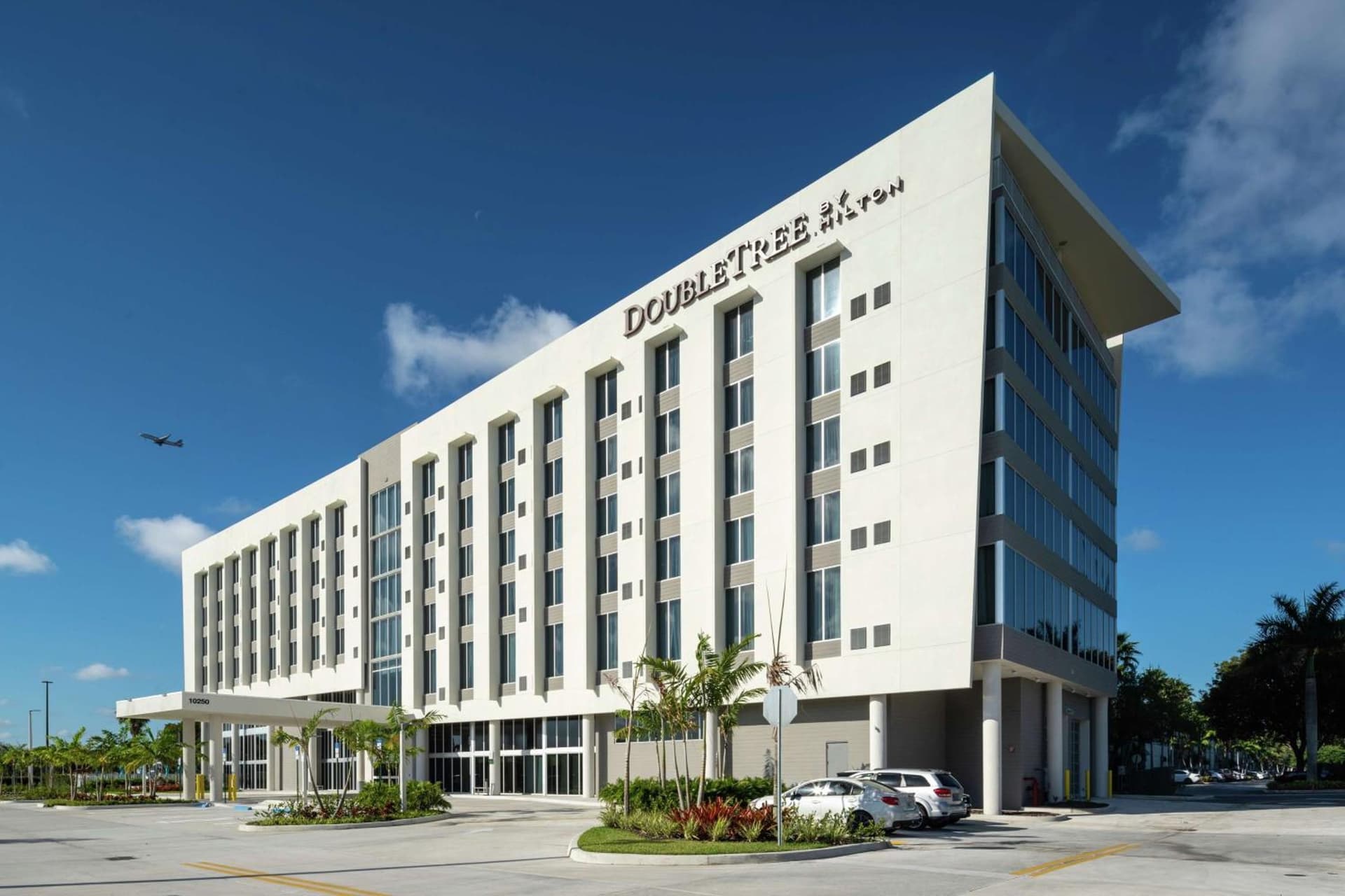 DoubleTree by Hilton Miami Doral gallery photo in Miami, FL — image 11