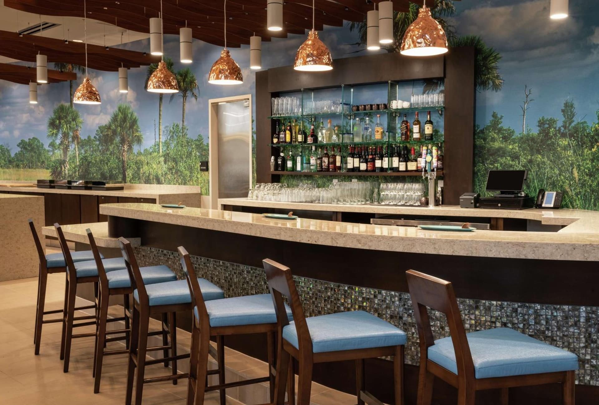 DoubleTree by Hilton Miami Doral gallery photo in Miami, FL — image 5