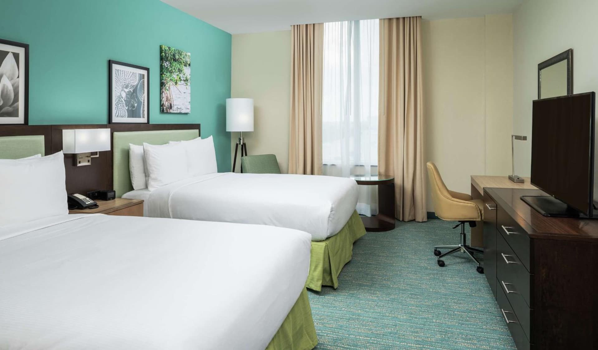 DoubleTree by Hilton Miami Doral gallery photo in Miami, FL — image 24