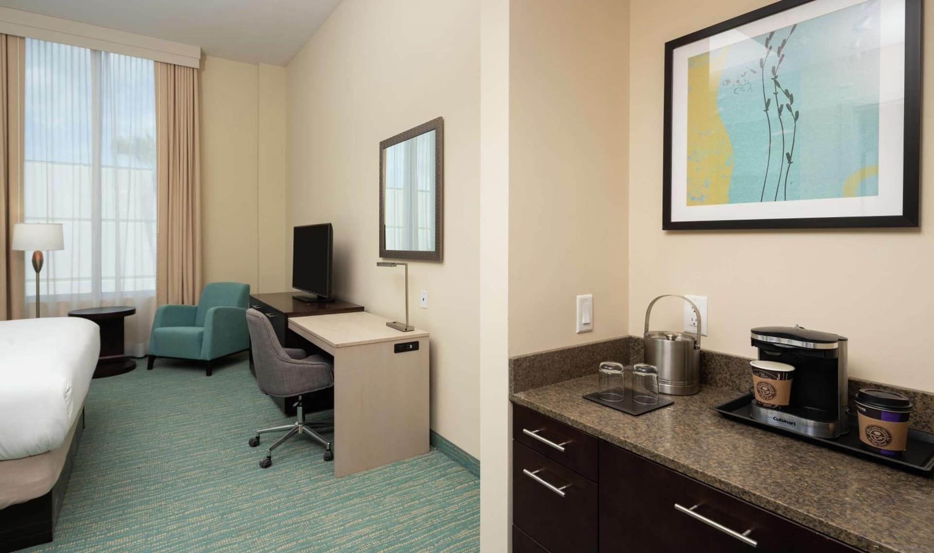 DoubleTree by Hilton Miami Doral gallery photo in Miami, FL — image 6