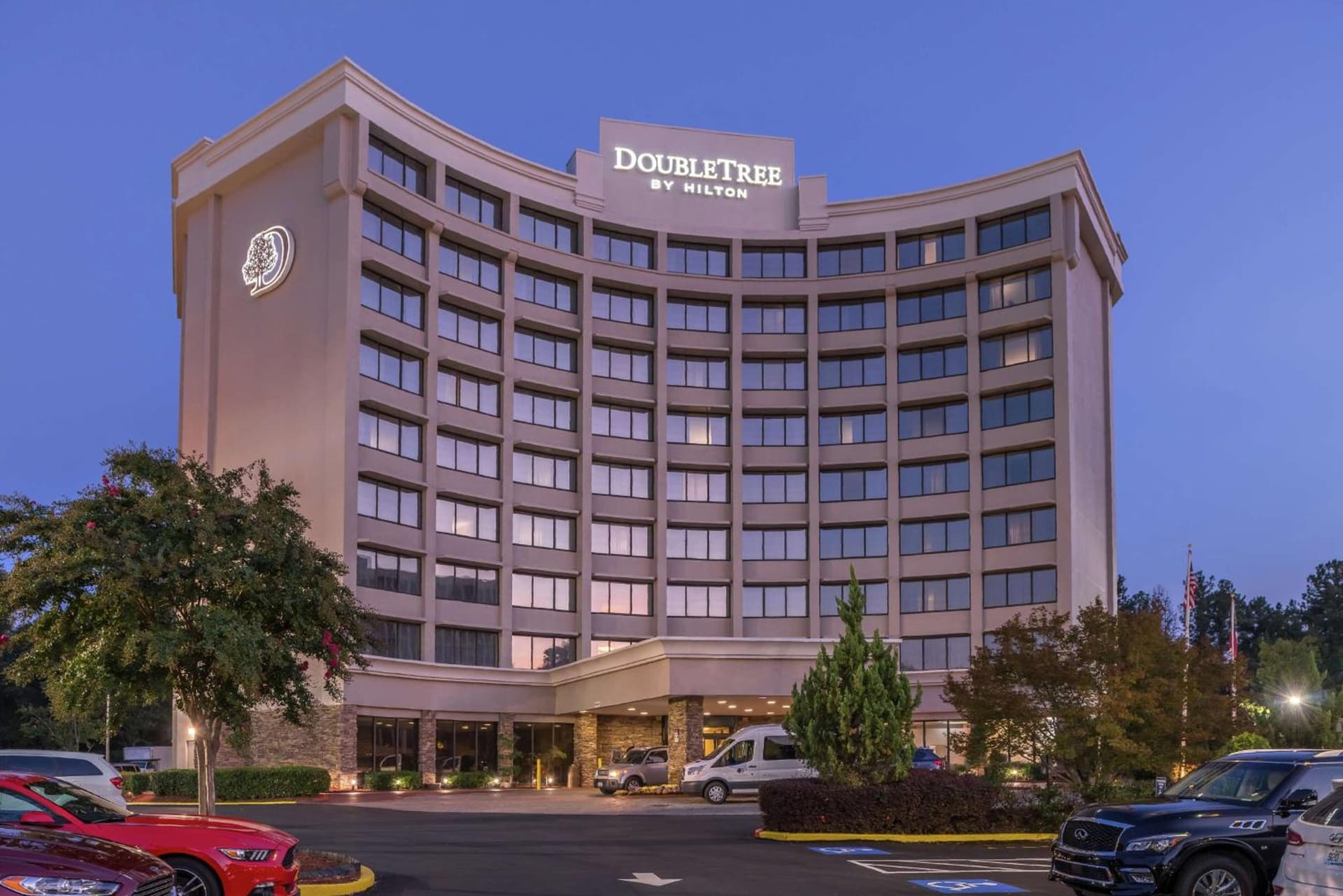 DoubleTree by Hilton Atlanta North Druid Hills/Emory Area interior in Atlanta, GA — gallery photo 2