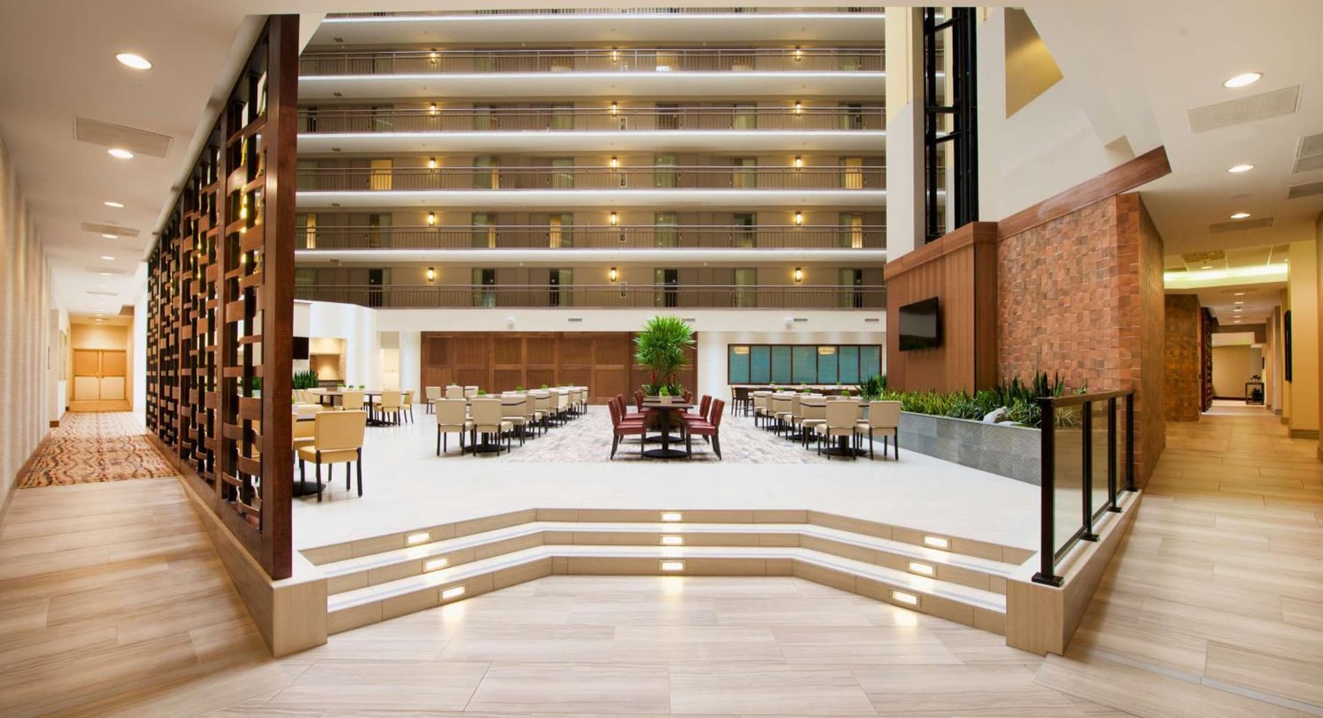 Embassy Suites by Hilton Portland Tigard gallery photo in Tigard, OR — image 64